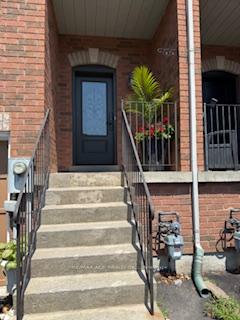 Photo 2 of Unit Main, 201 Kelso Crescent, Vaughan, Maple — HOMEH