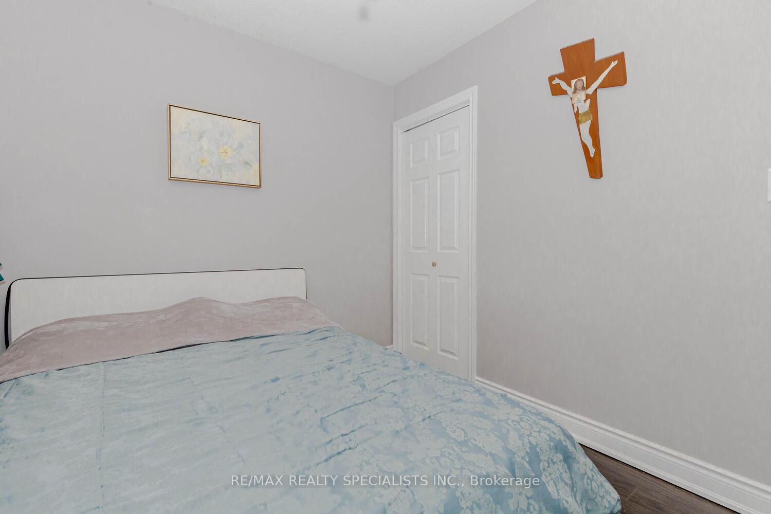Photo 14 of 306 Kelson Avenue N, Grimsby, Grimsby Beach — HOMEH