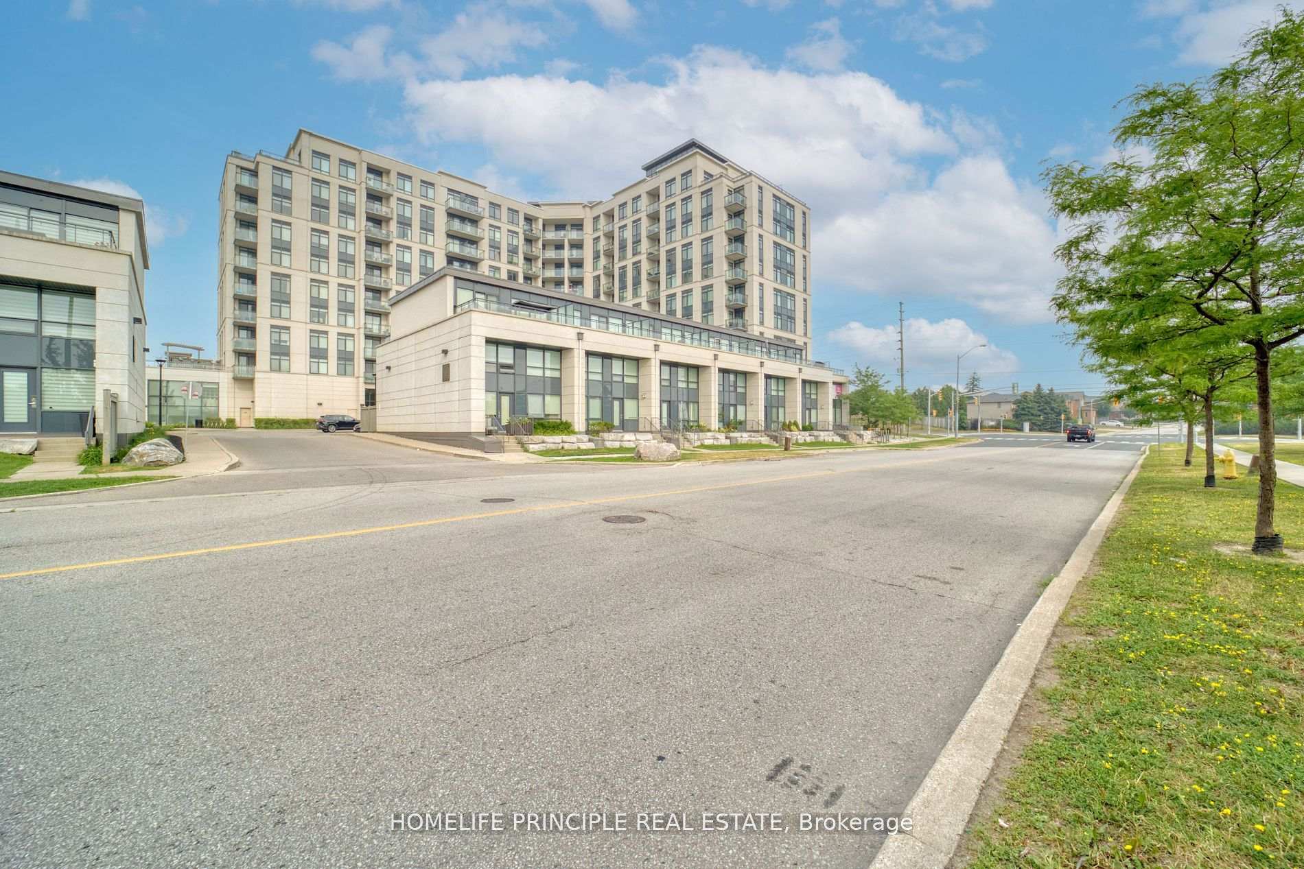 Photo 4 of Unit 712, 12 Woodstream Boulevard, Vaughan, Vaughan Grove — HOMEH