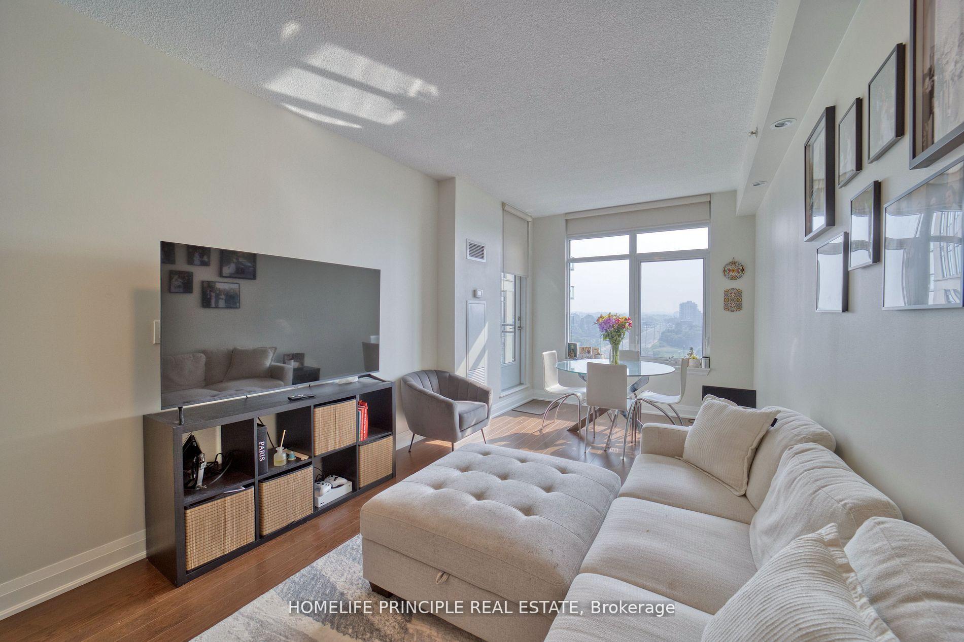 Photo 18 of Unit 712, 12 Woodstream Boulevard, Vaughan, Vaughan Grove — HOMEH