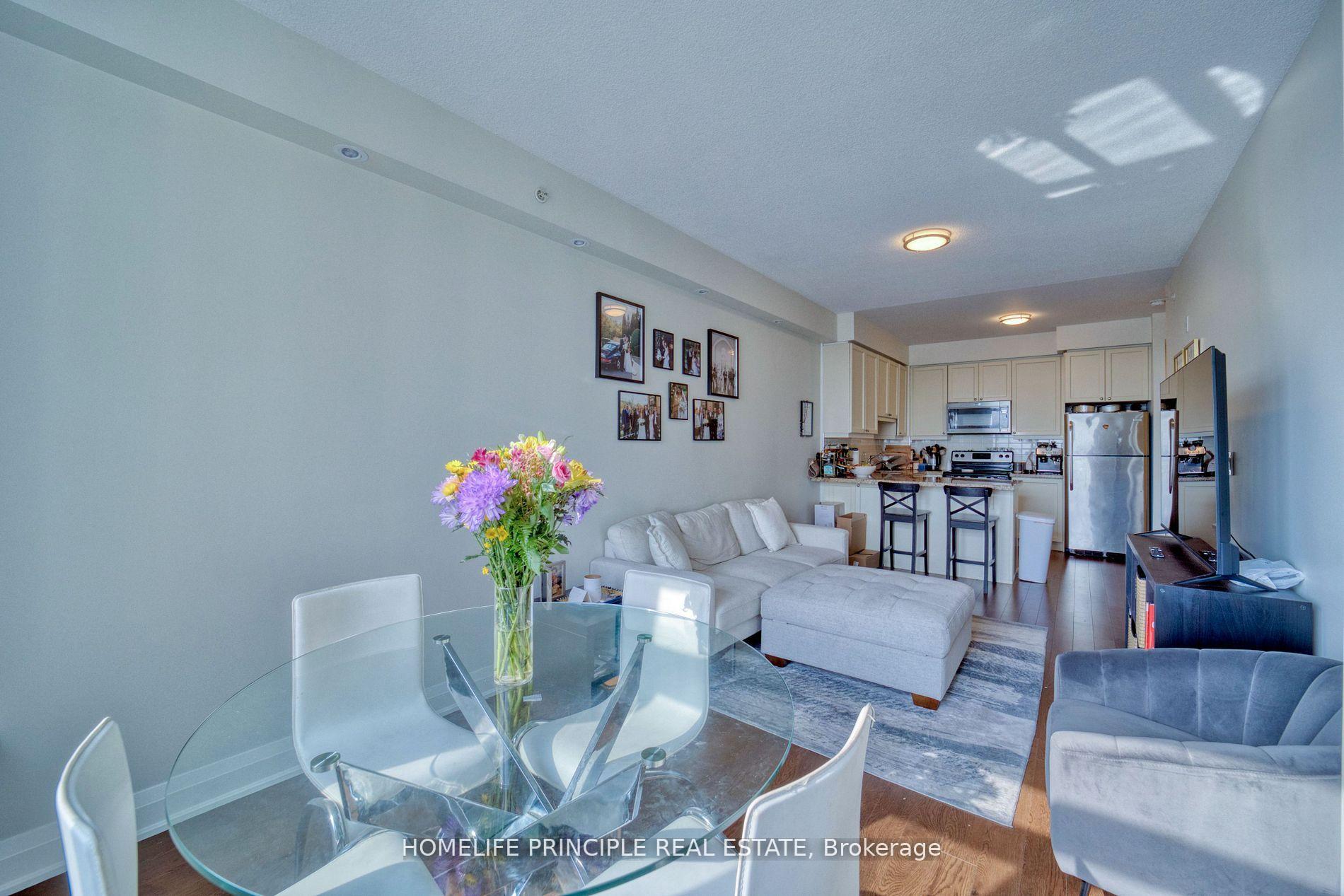 Photo 22 of Unit 712, 12 Woodstream Boulevard, Vaughan, Vaughan Grove — HOMEH