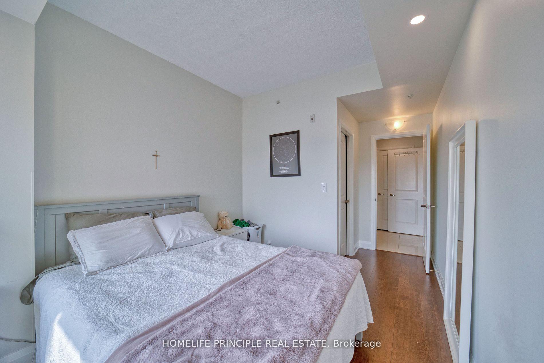 Photo 31 of Unit 712, 12 Woodstream Boulevard, Vaughan, Vaughan Grove — HOMEH