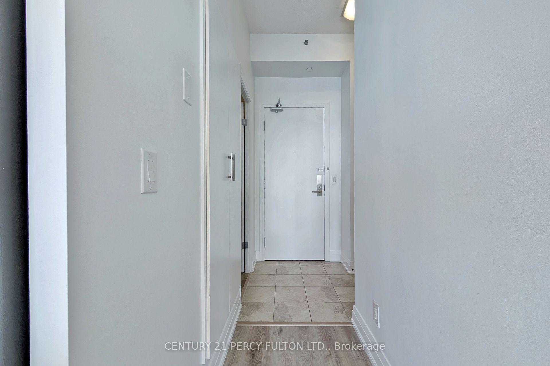 Photo 8 of Unit 1507, 520 Steeles Avenue W, Vaughan, Crestwood-Springfarm-Yorkhill — HOMEH