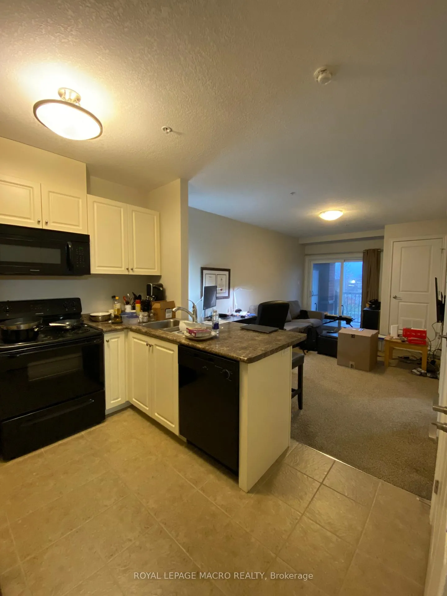 Photo 3 of Unit 210, 3200 Regional Road 56, Hamilton, Binbrook — HOMEH
