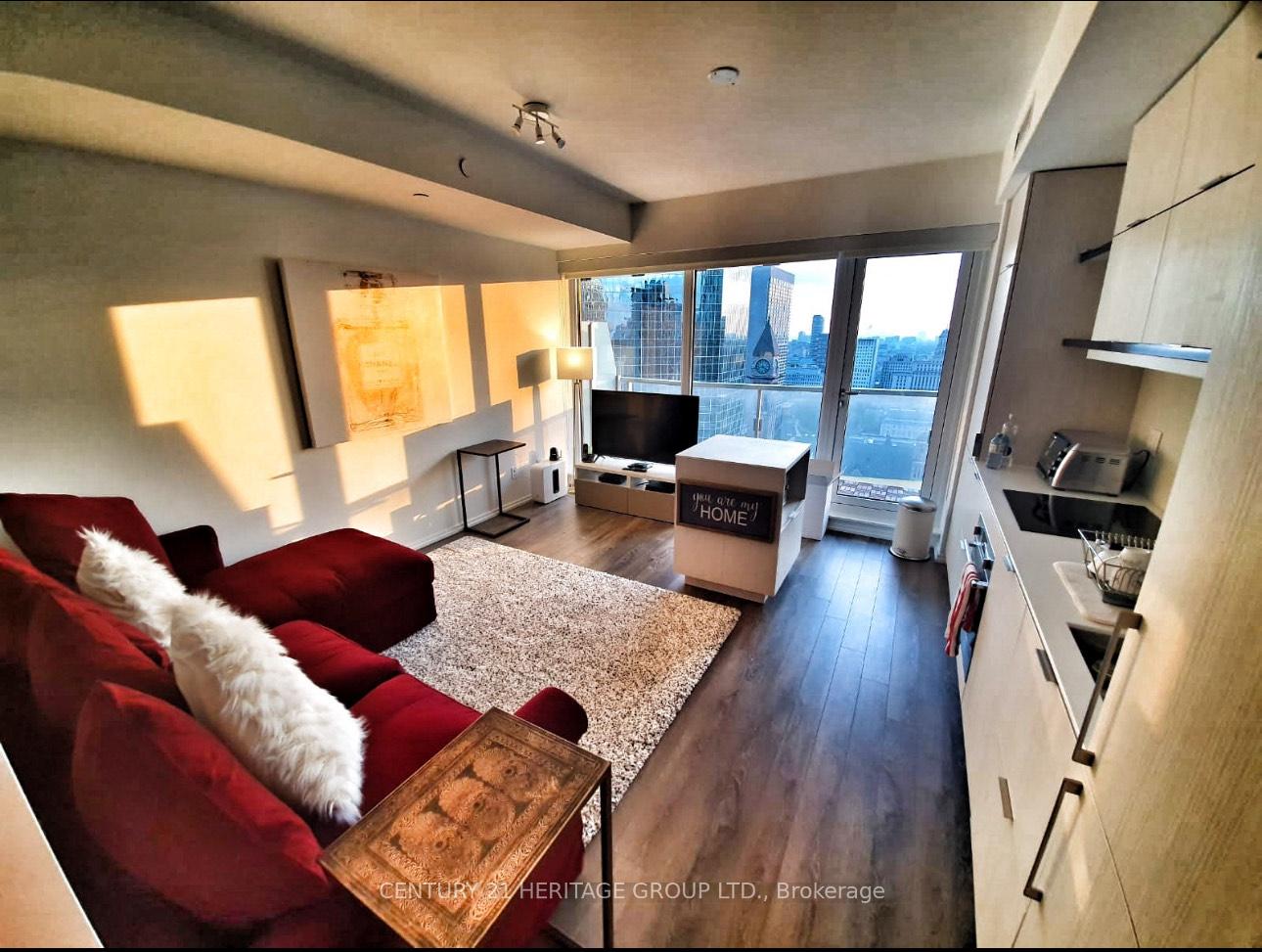 Photo 5 of Unit 2410, 197 Yonge Street, Toronto, Church-Yonge Corridor — HOMEH