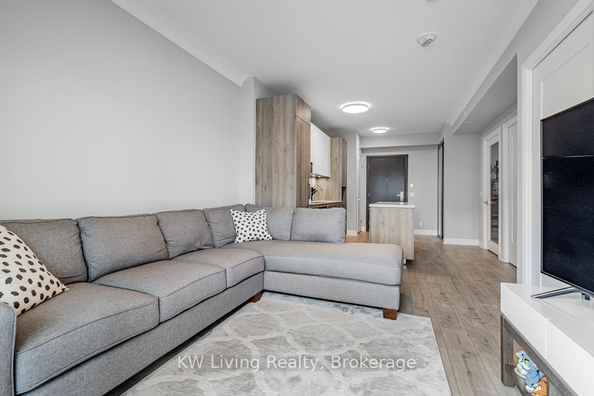 Photo 23 of Unit 215, 38 Water Walk Drive, Markham, Unionville — HOMEH