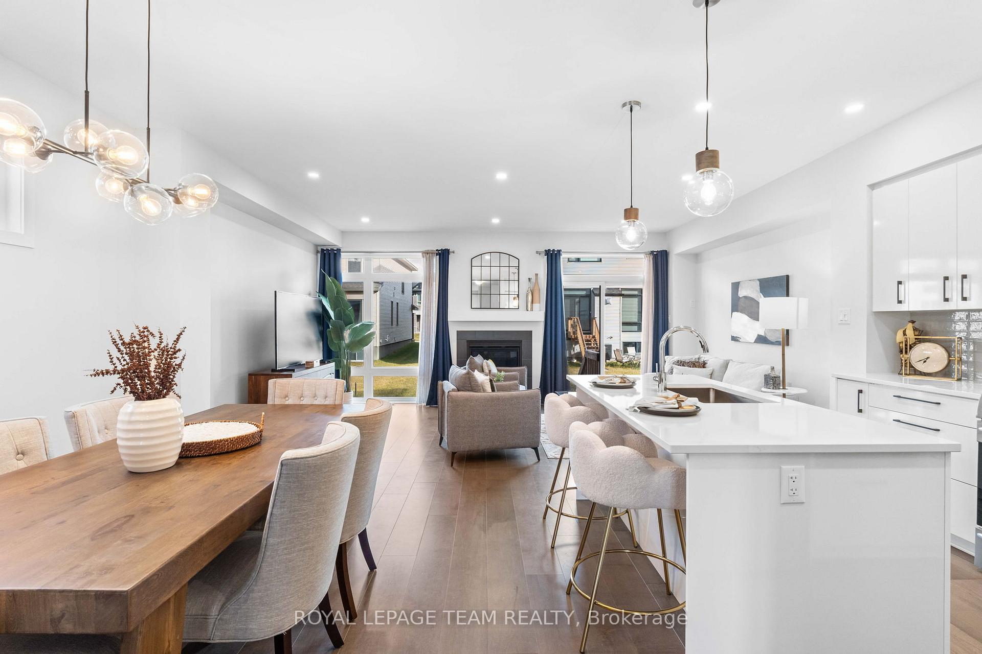 Photo 5 of 920 Brian Good Avenue, Ottawa, Riverside South/Gloucester Glen — HOMEH