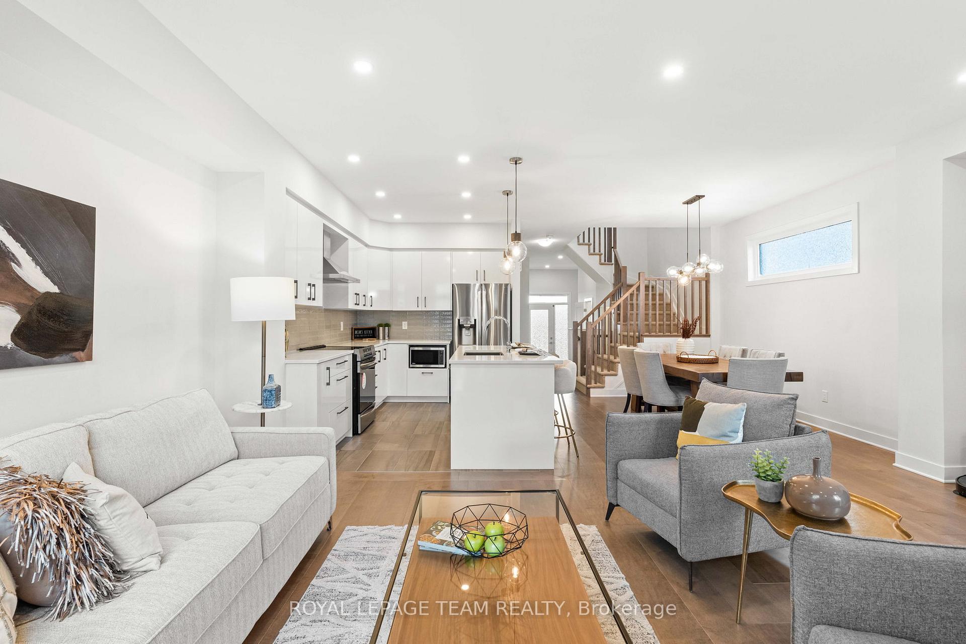 Photo 12 of 920 Brian Good Avenue, Ottawa, Riverside South/Gloucester Glen — HOMEH