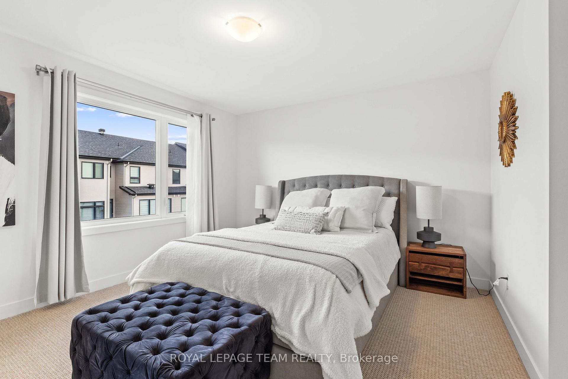 Photo 15 of 920 Brian Good Avenue, Ottawa, Riverside South/Gloucester Glen — HOMEH