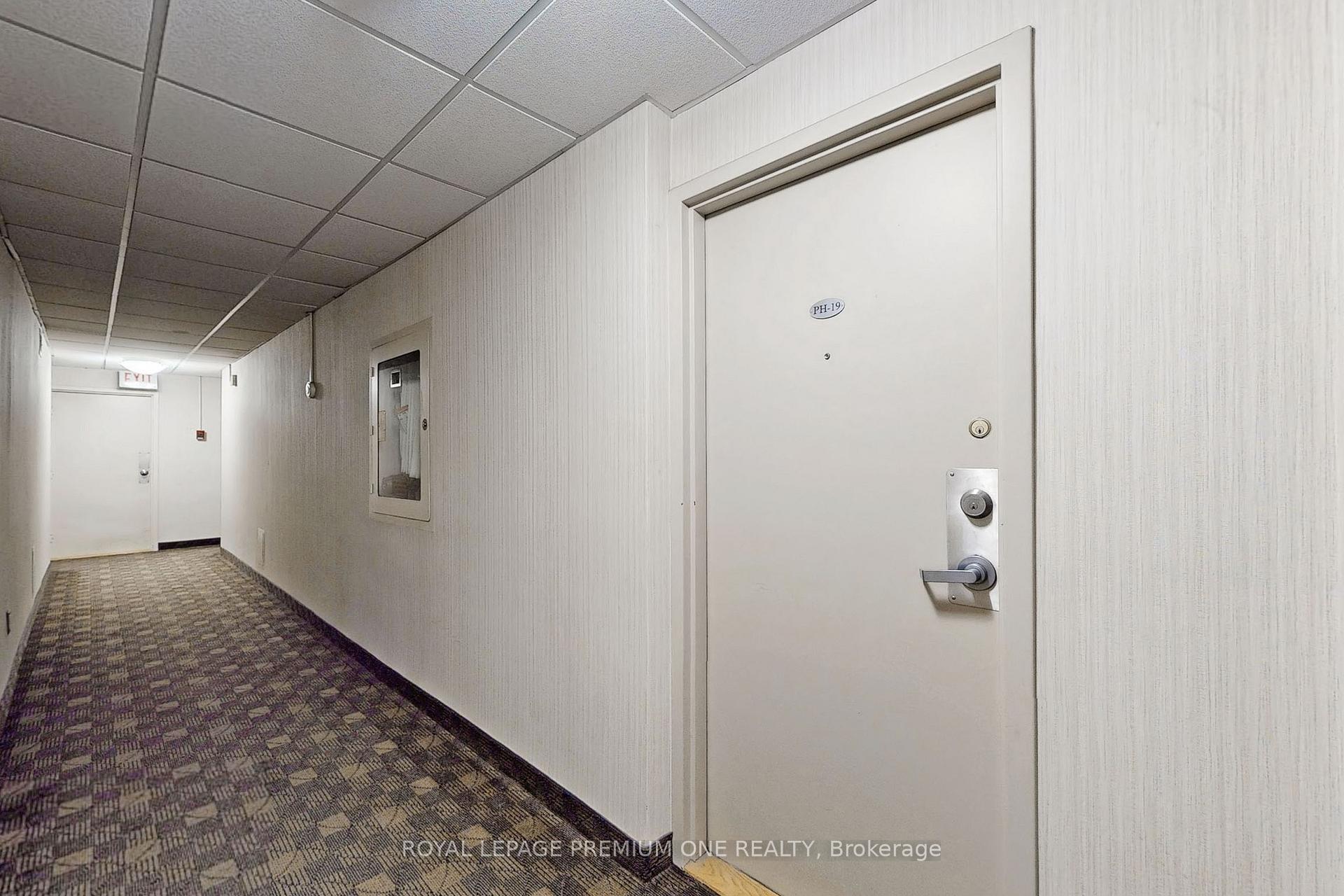 Photo 2 of Unit PH19, 1 Massey Square, Toronto, Crescent Town — HOMEH