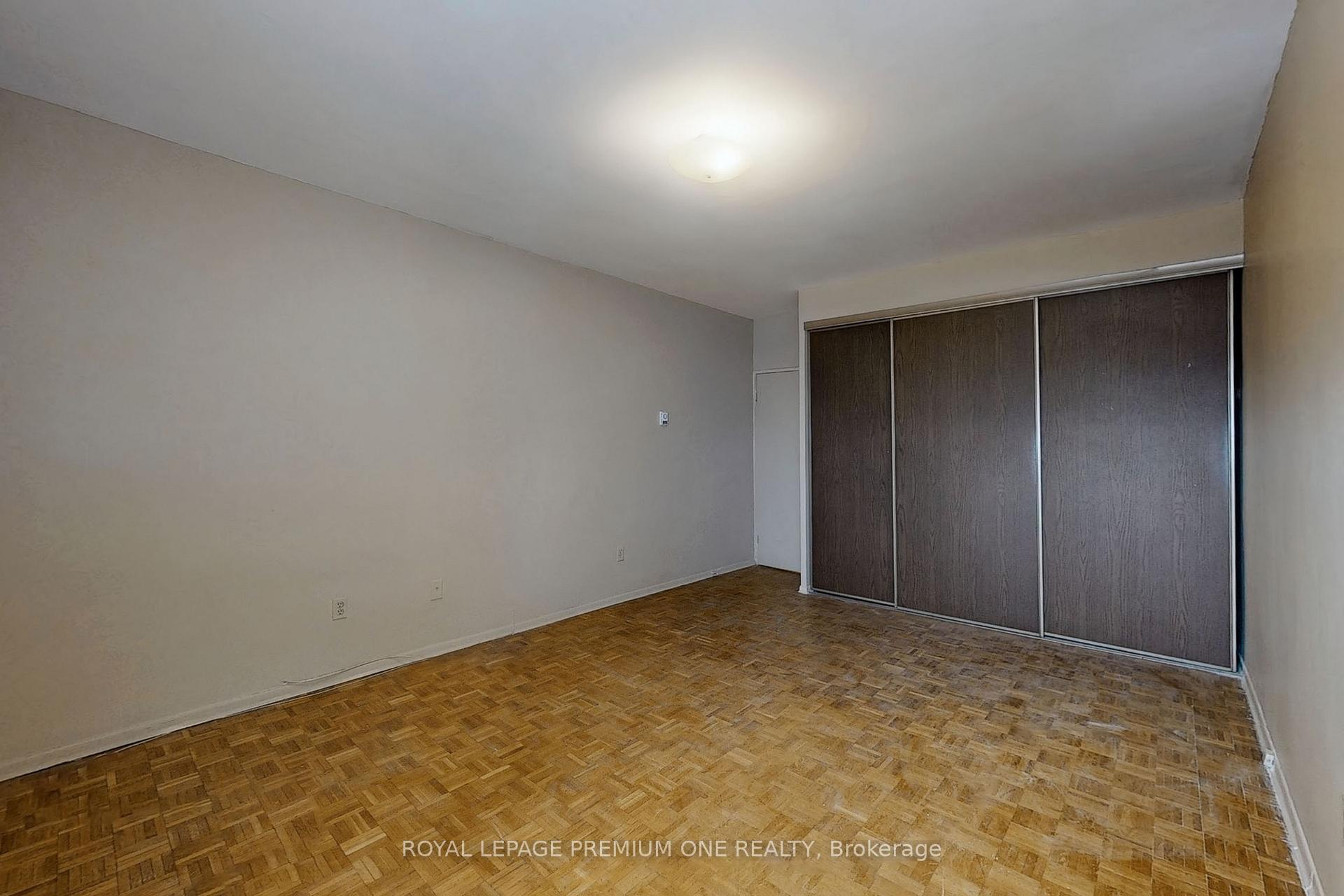 Photo 14 of Unit PH19, 1 Massey Square, Toronto, Crescent Town — HOMEH
