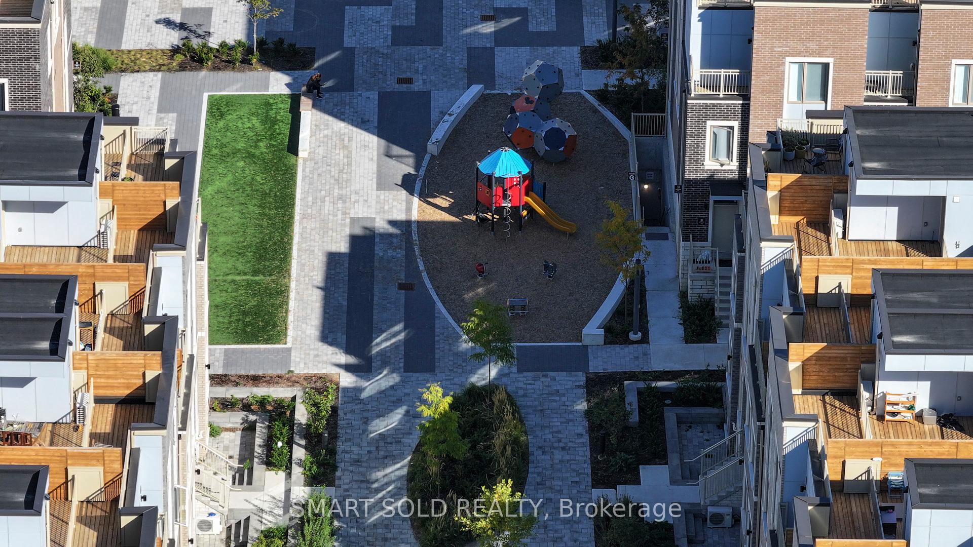 Photo 30 of Unit 287, 140 Honeycrisp Crescent, Vaughan, Vaughan Corporate Centre — HOMEH