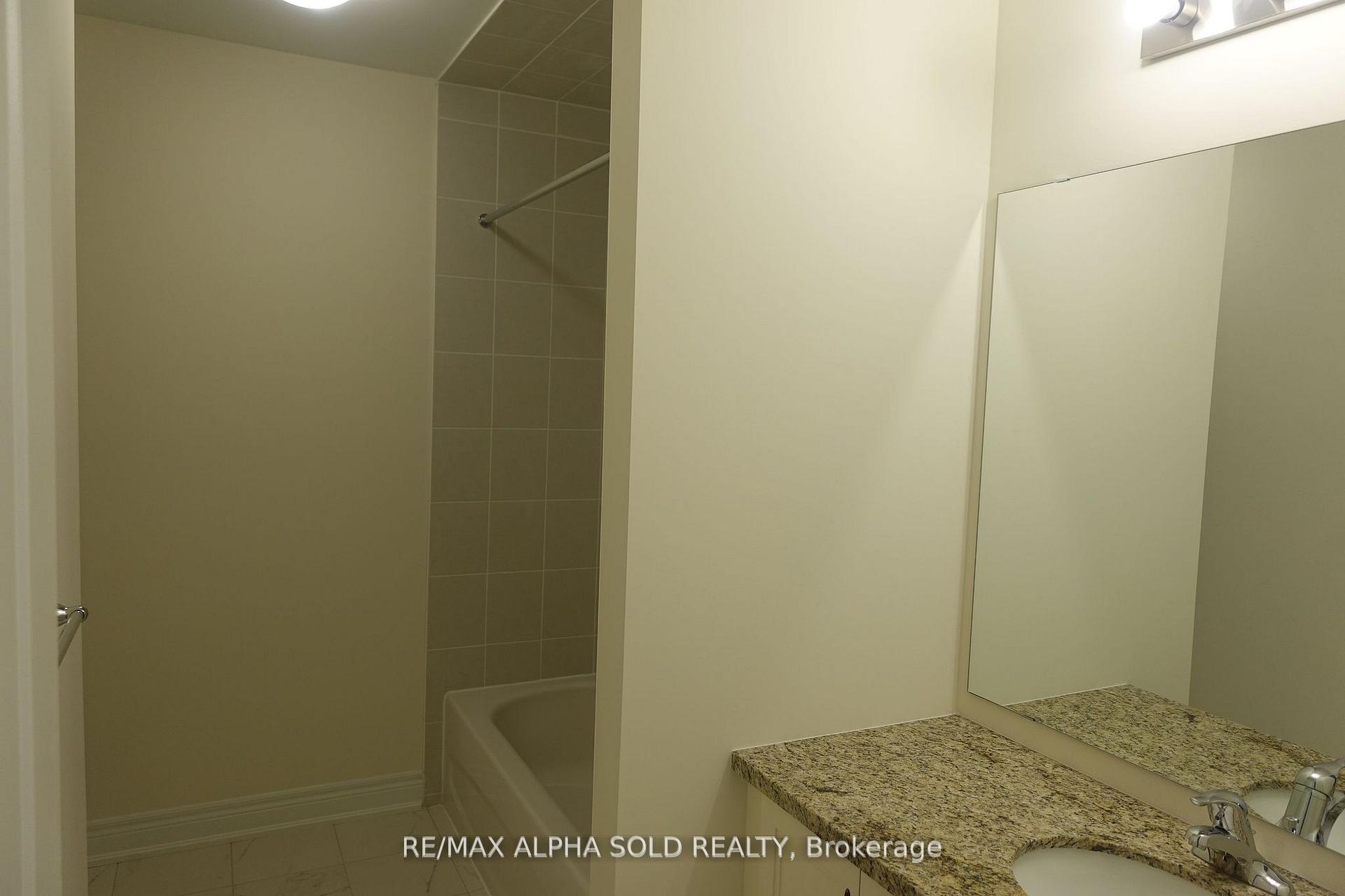 Photo 6 of 26 Phillipsen Way, Markham, Cedarwood — HOMEH