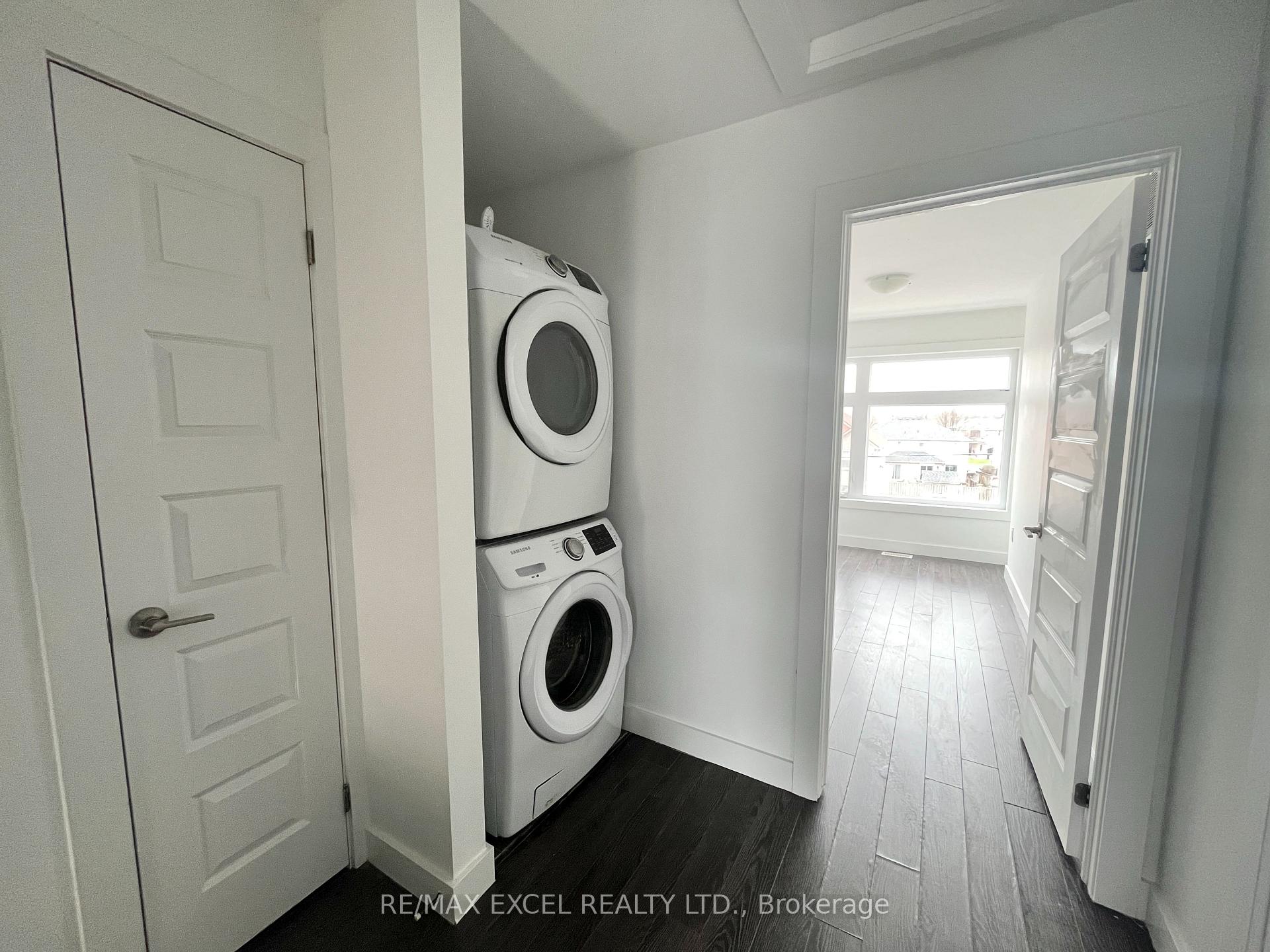 Photo 10 of Unit 1, 540 Essa Road, Barrie, Holly — HOMEH