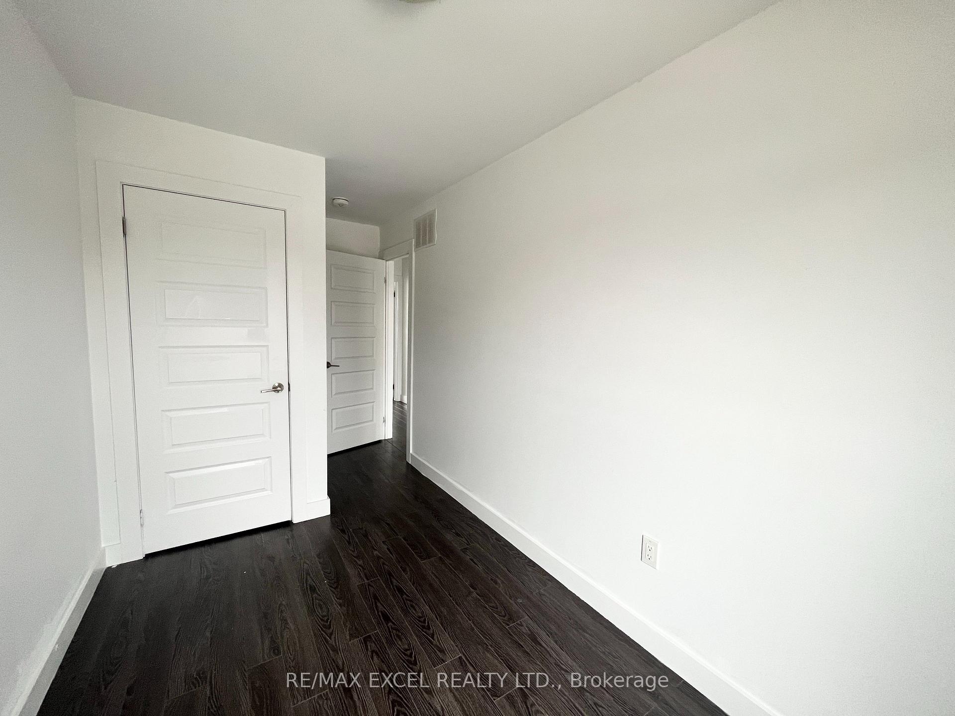 Photo 11 of Unit 1, 540 Essa Road, Barrie, Holly — HOMEH