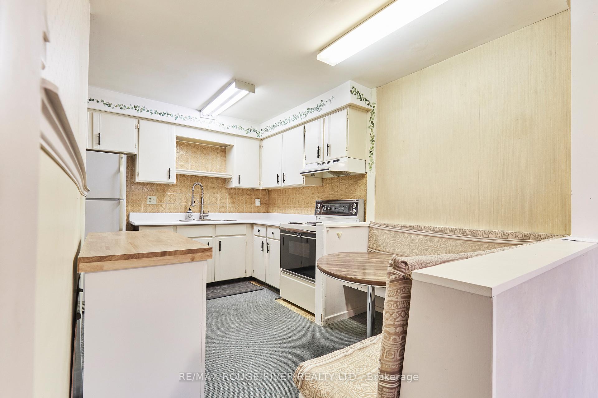 Photo 9 of Unit 45, 37 Clover Ridge Drive W, Ajax, South West — HOMEH