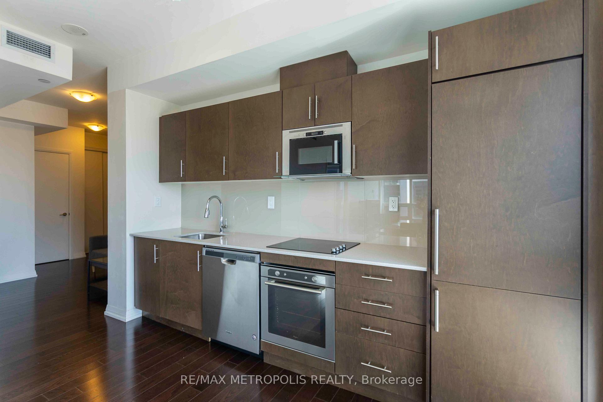 Photo 4 of Unit 2115, 460 Adelaide Street E, Toronto, Moss Park — HOMEH