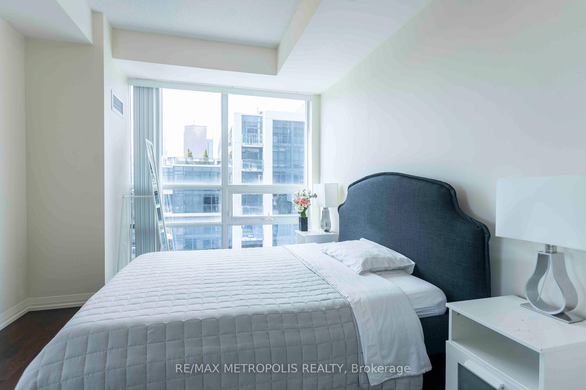 Photo 12 of Unit 2115, 460 Adelaide Street E, Toronto, Moss Park — HOMEH
