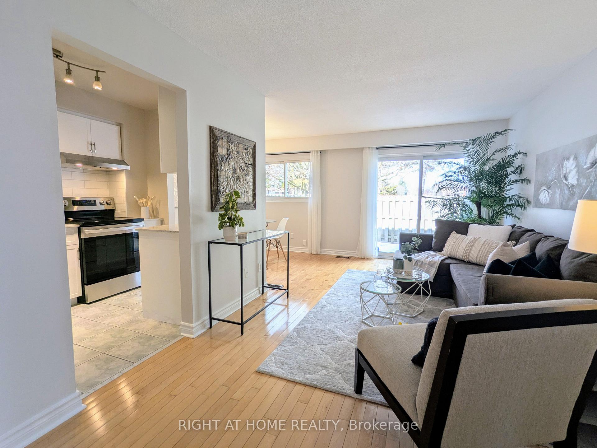 Photo 4 of Unit 10, 945 Burns Street W, Whitby, Lynde Creek — HOMEH