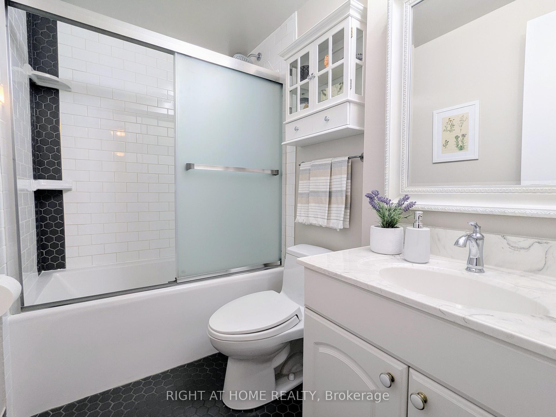 Photo 10 of Unit 10, 945 Burns Street W, Whitby, Lynde Creek — HOMEH