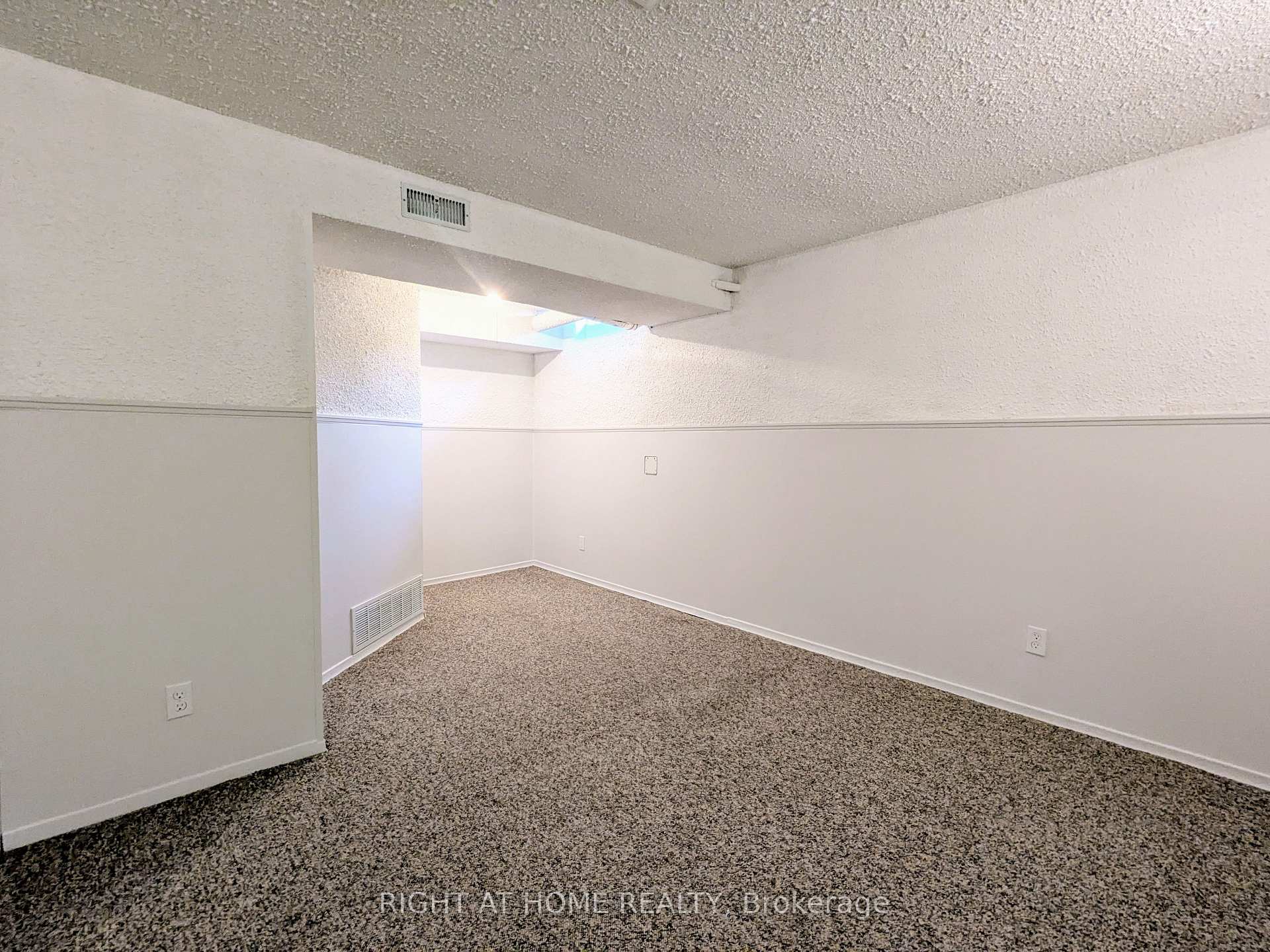 Photo 30 of Unit 10, 945 Burns Street W, Whitby, Lynde Creek — HOMEH