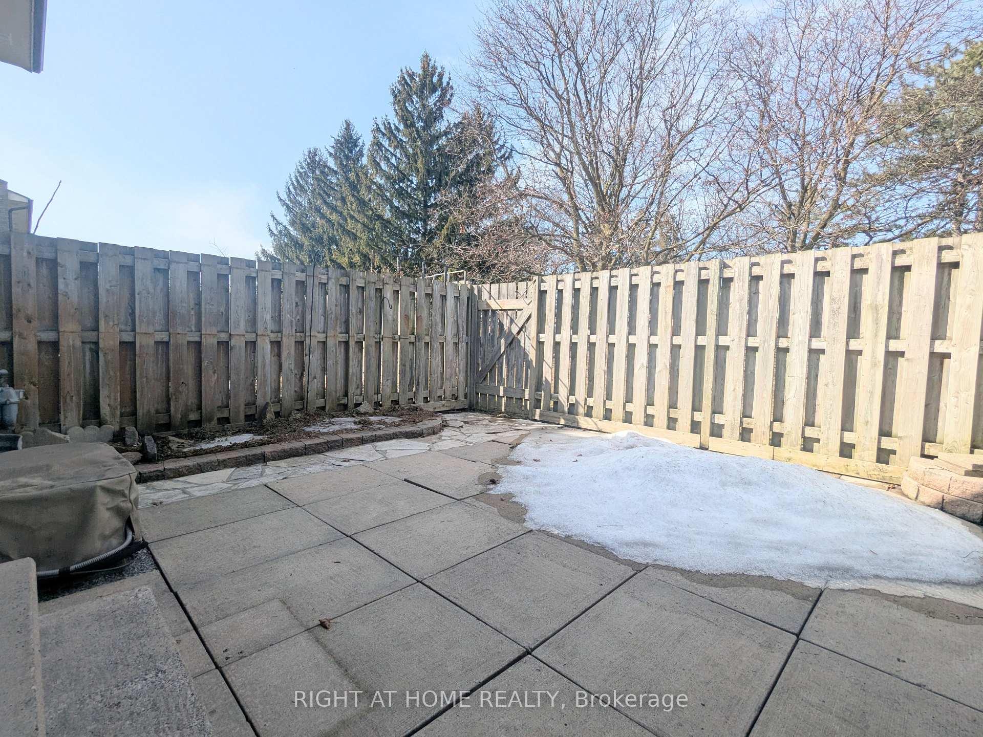 Photo 31 of Unit 10, 945 Burns Street W, Whitby, Lynde Creek — HOMEH