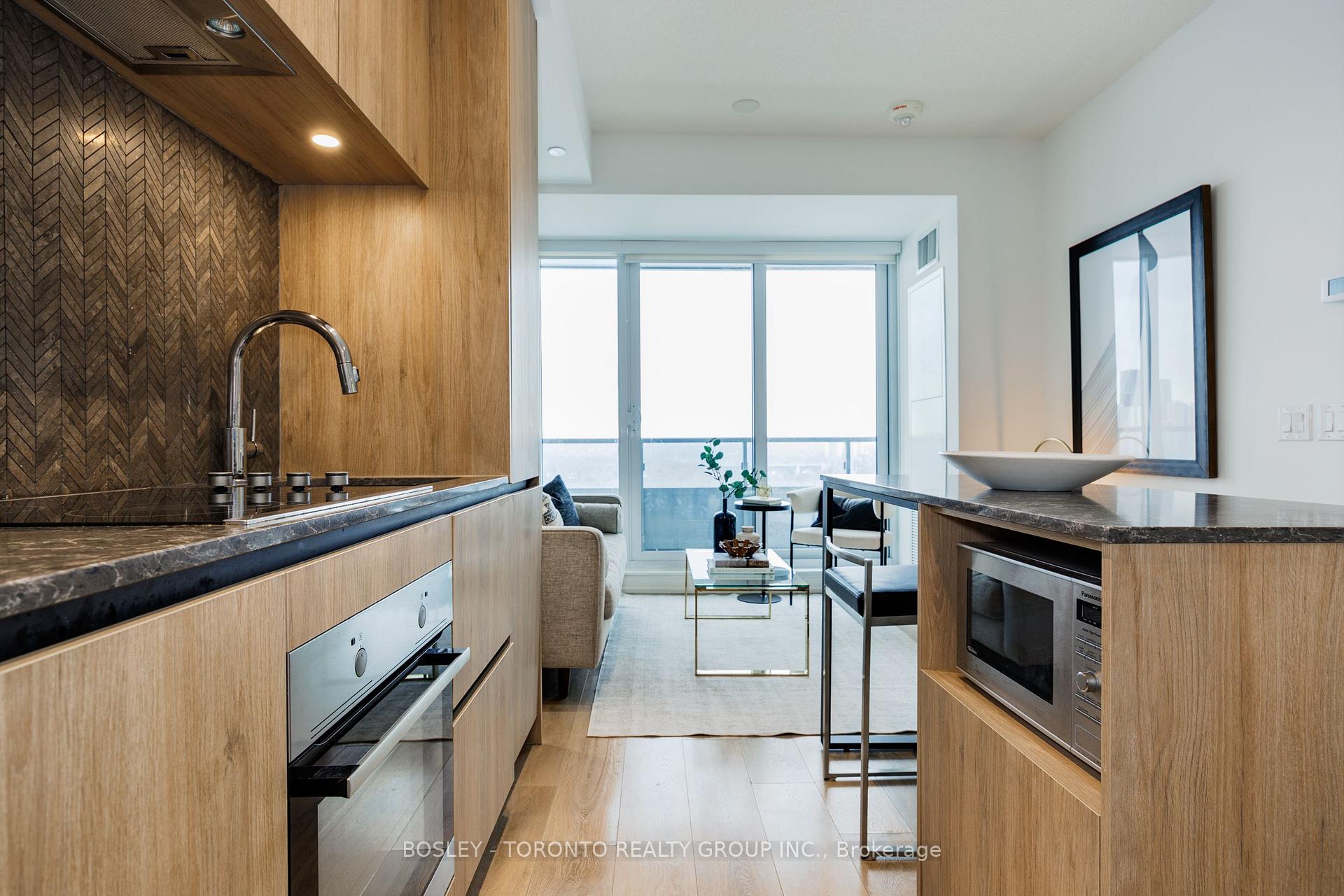 Photo 14 of Unit 2410, 225 Sumach Street, Toronto, Regent Park — HOMEH