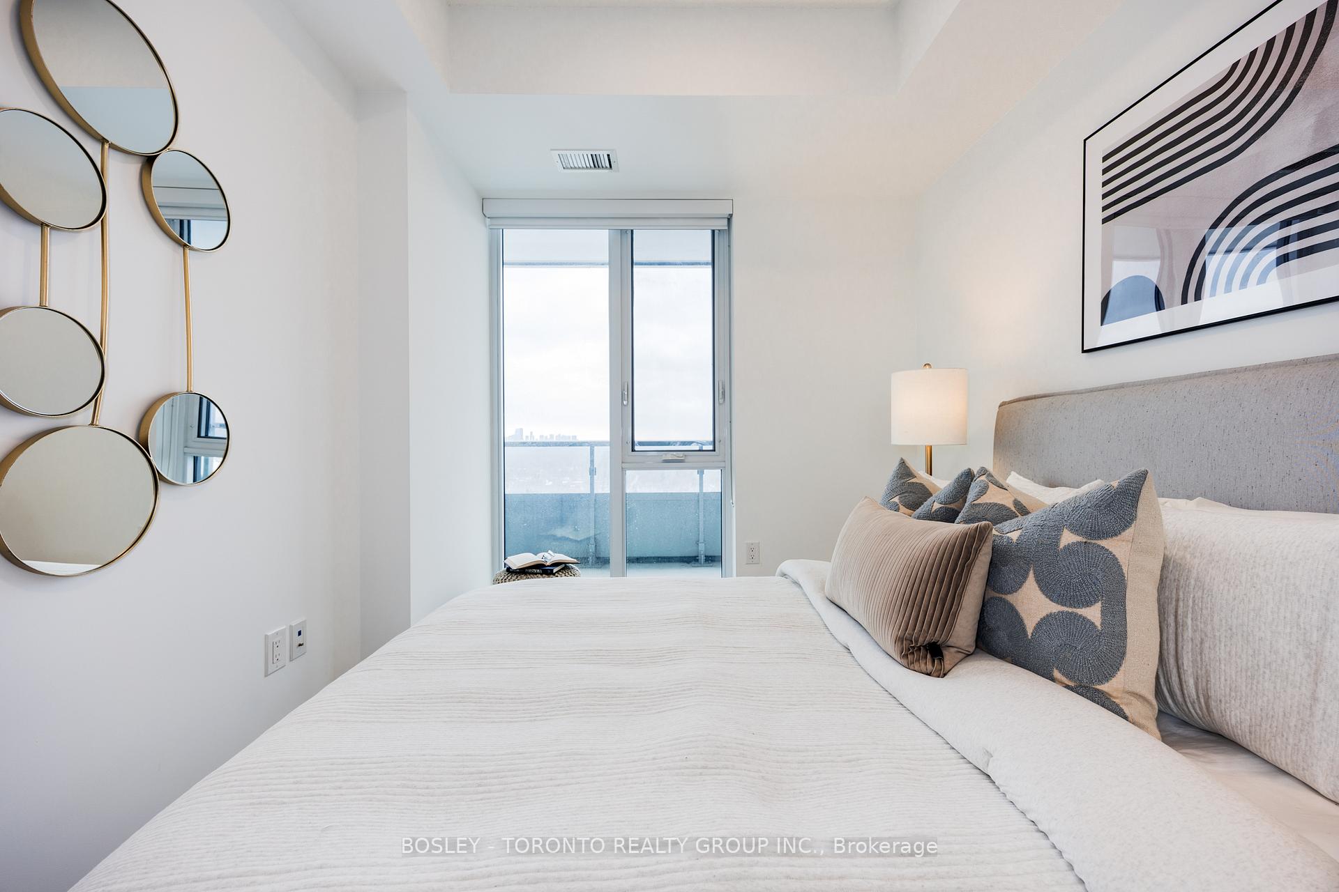 Photo 13 of Unit 2410, 225 Sumach Street, Toronto, Regent Park — HOMEH