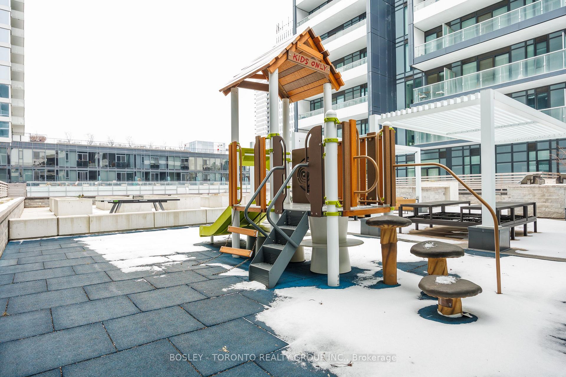 Photo 31 of Unit 2410, 225 Sumach Street, Toronto, Regent Park — HOMEH