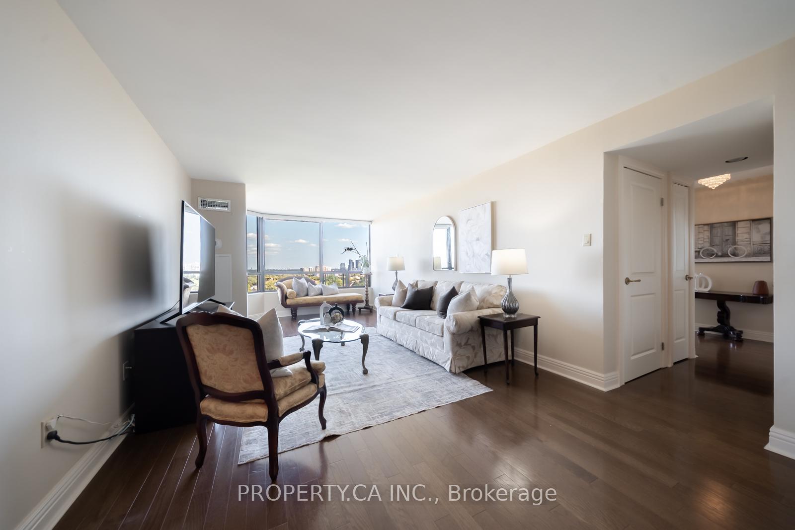 Photo 3 of Unit 1405, 7460 Bathurst Street, Vaughan, Brownridge — HOMEH