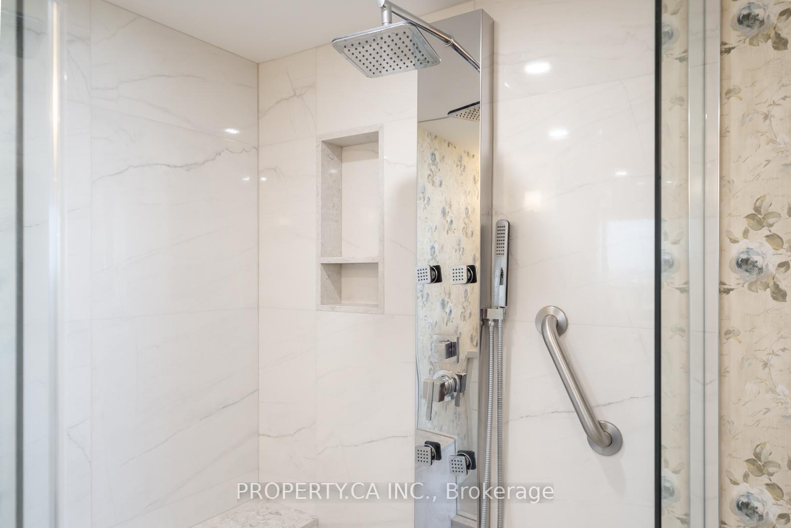 Photo 12 of Unit 1405, 7460 Bathurst Street, Vaughan, Brownridge — HOMEH