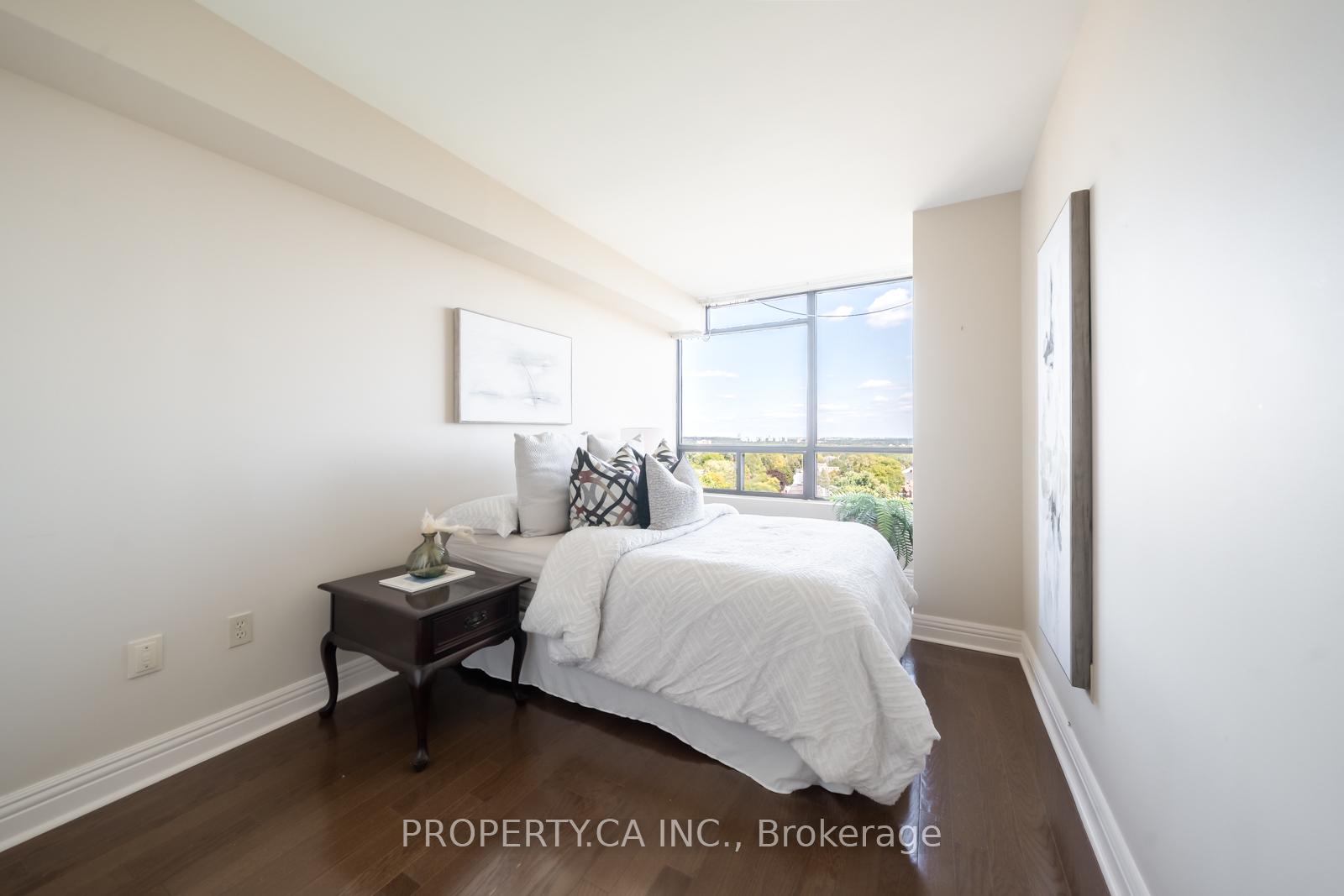 Photo 16 of Unit 1405, 7460 Bathurst Street, Vaughan, Brownridge — HOMEH