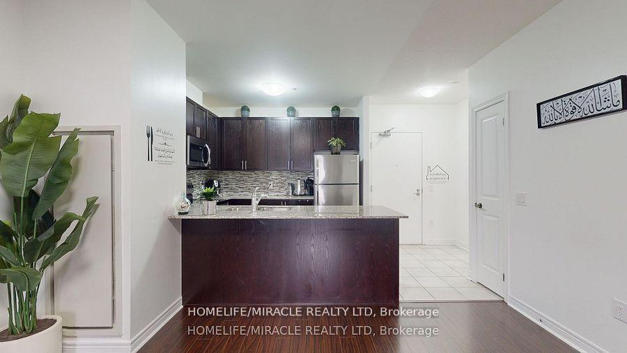 Photo 6 of Unit 403, 7325 Markham Road, Markham, Cedarwood — HOMEH