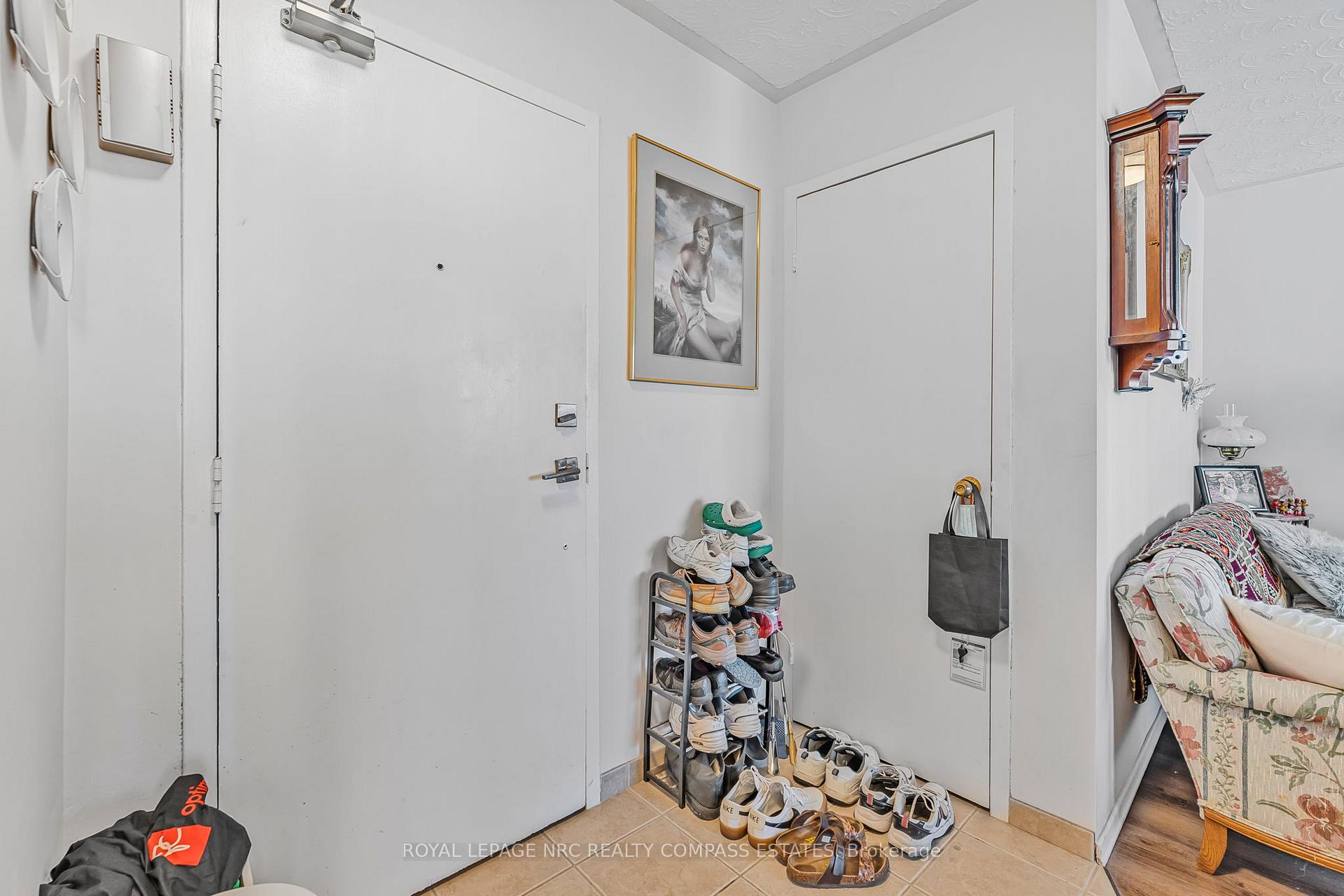 Photo 4 of Unit 705, 359 Geneva Street, St. Catharines, Fairview — HOMEH
