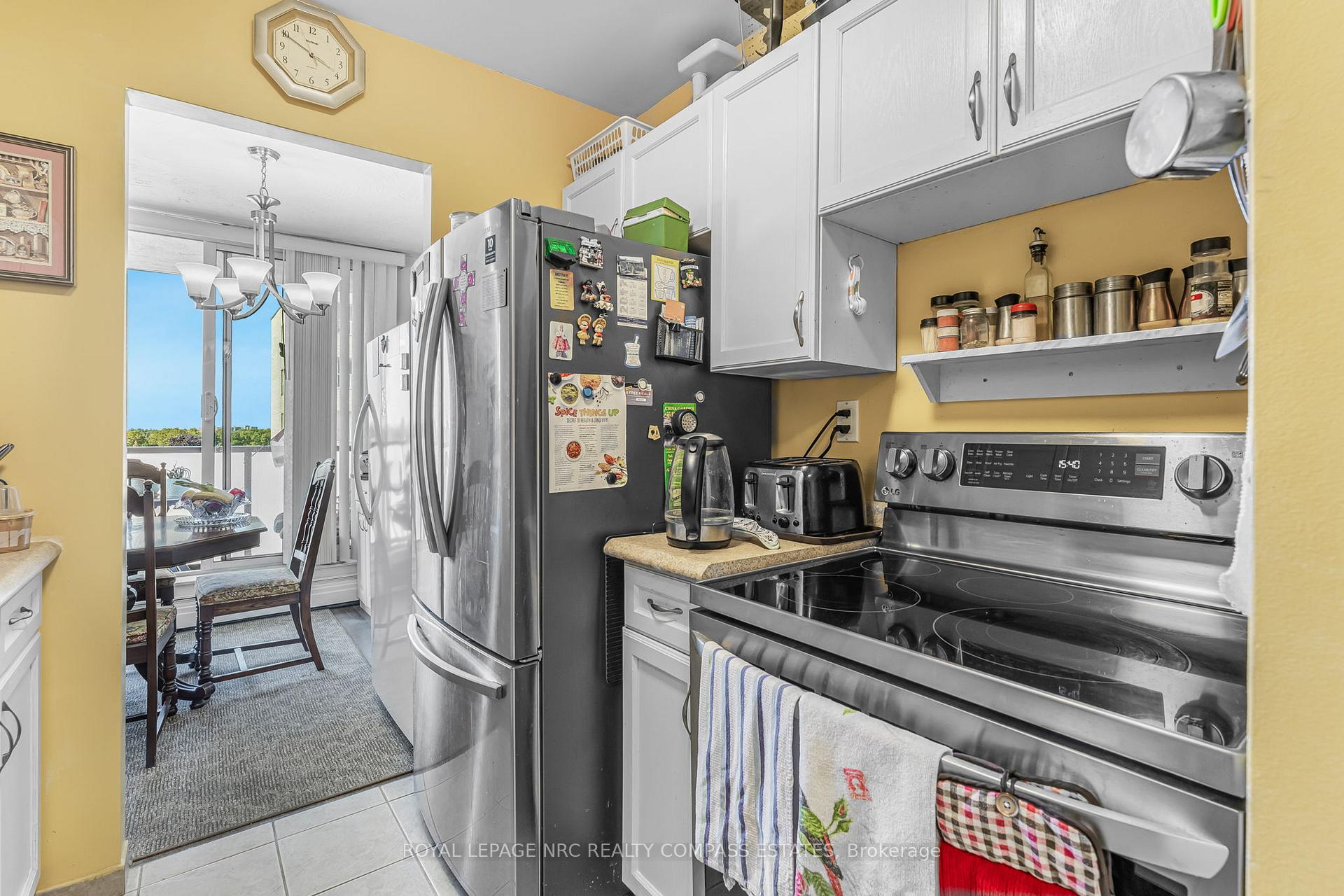 Photo 10 of Unit 705, 359 Geneva Street, St. Catharines, Fairview — HOMEH