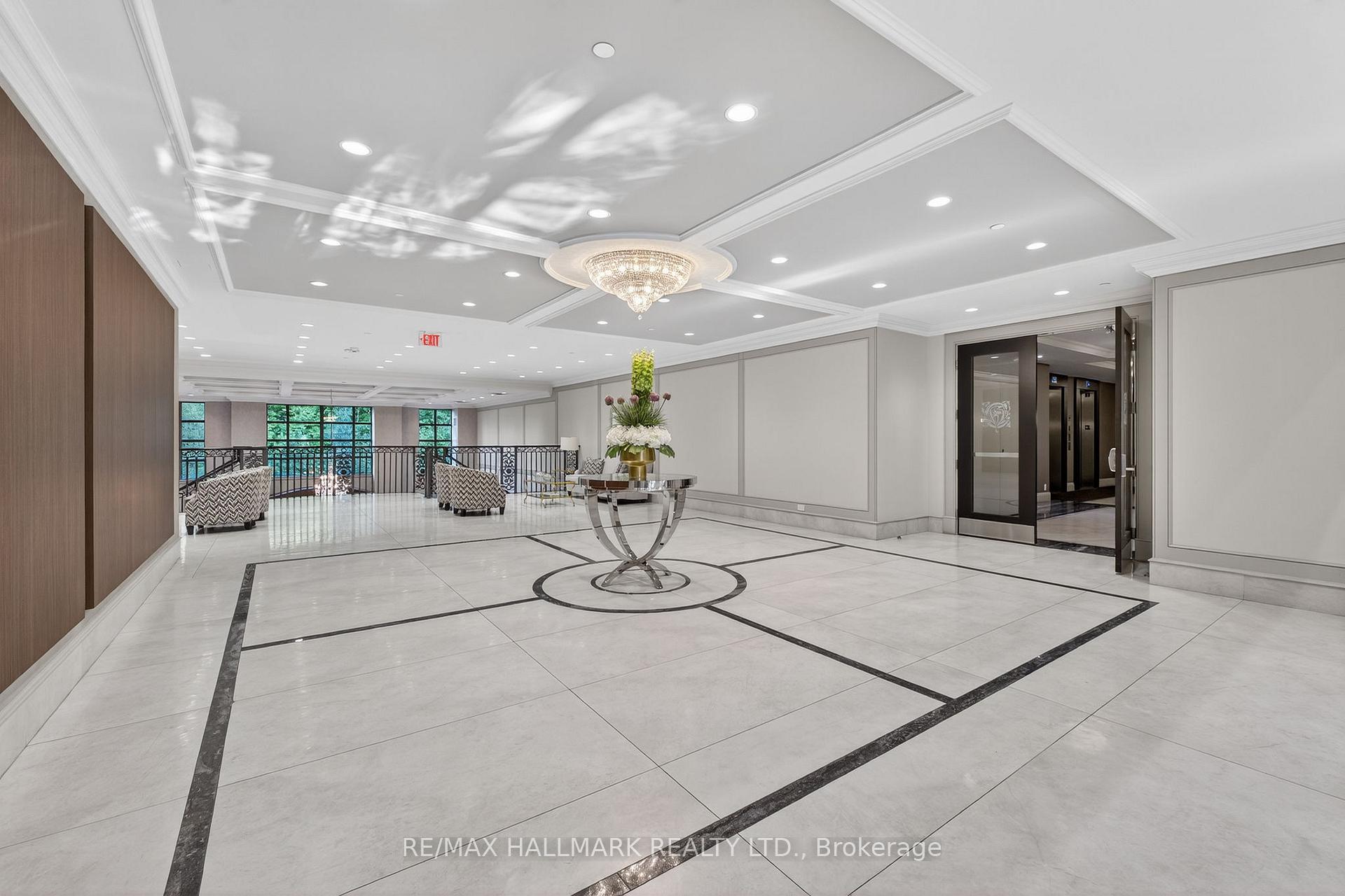 Photo 11 of Unit 203, 9909 Pine Valley Drive, Vaughan, Vellore Village — HOMEH