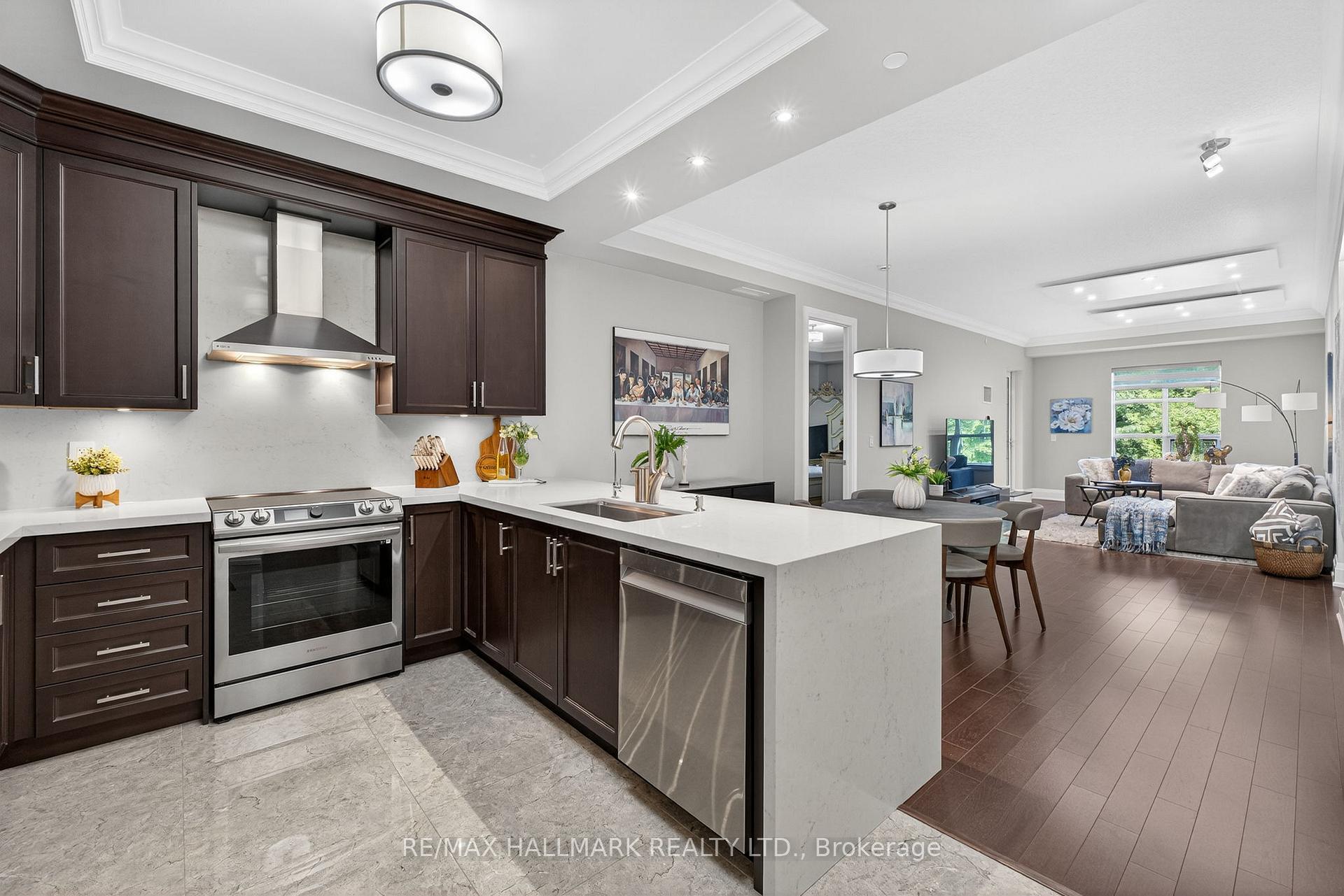 Photo 23 of Unit 203, 9909 Pine Valley Drive, Vaughan, Vellore Village — HOMEH
