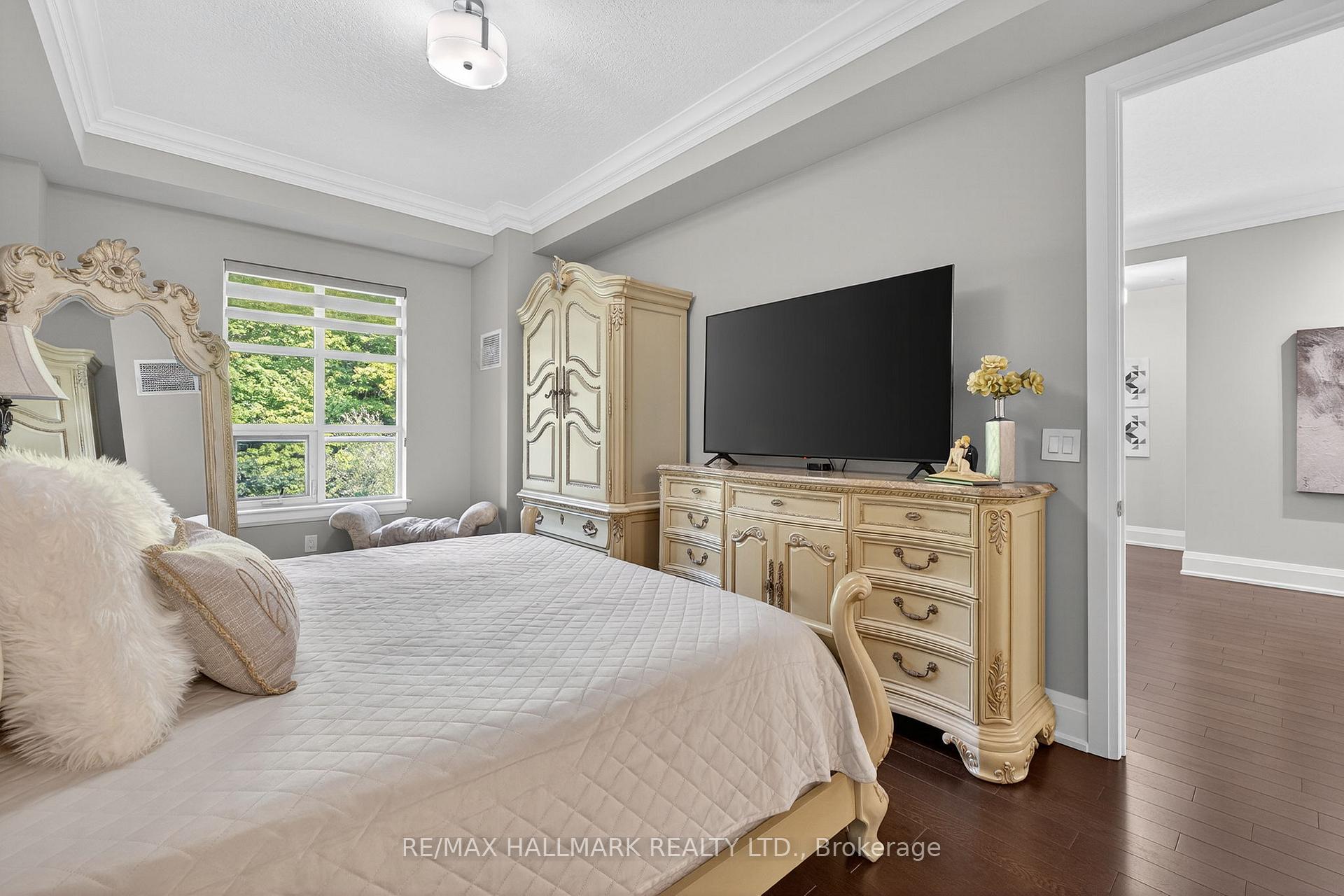 Photo 25 of Unit 203, 9909 Pine Valley Drive, Vaughan, Vellore Village — HOMEH