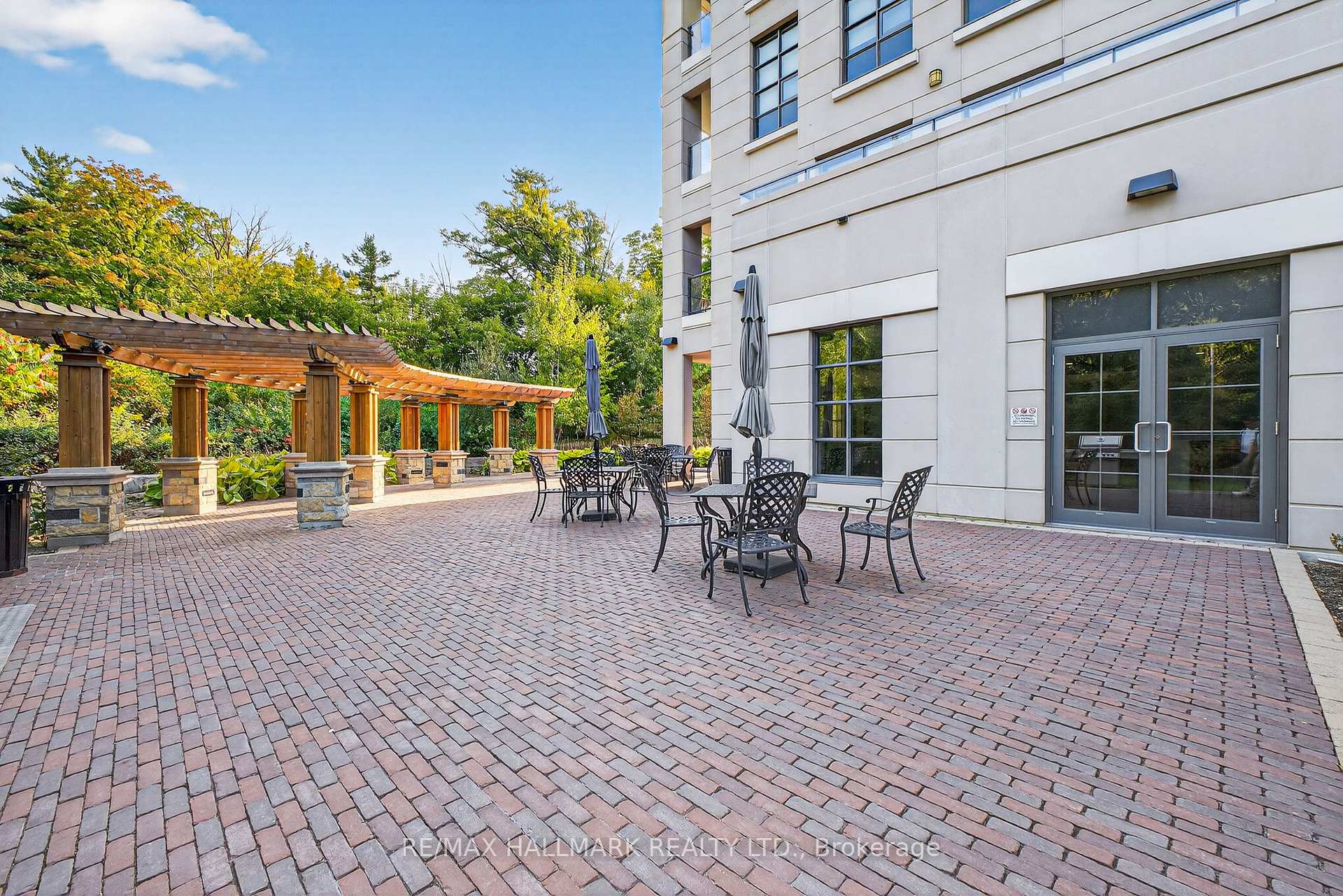 Photo 31 of Unit 203, 9909 Pine Valley Drive, Vaughan, Vellore Village — HOMEH