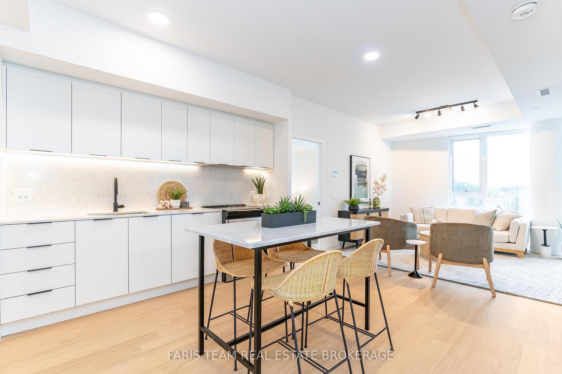 Photo 7 of Unit 325, 31 Huron Street, Collingwood — HOMEH