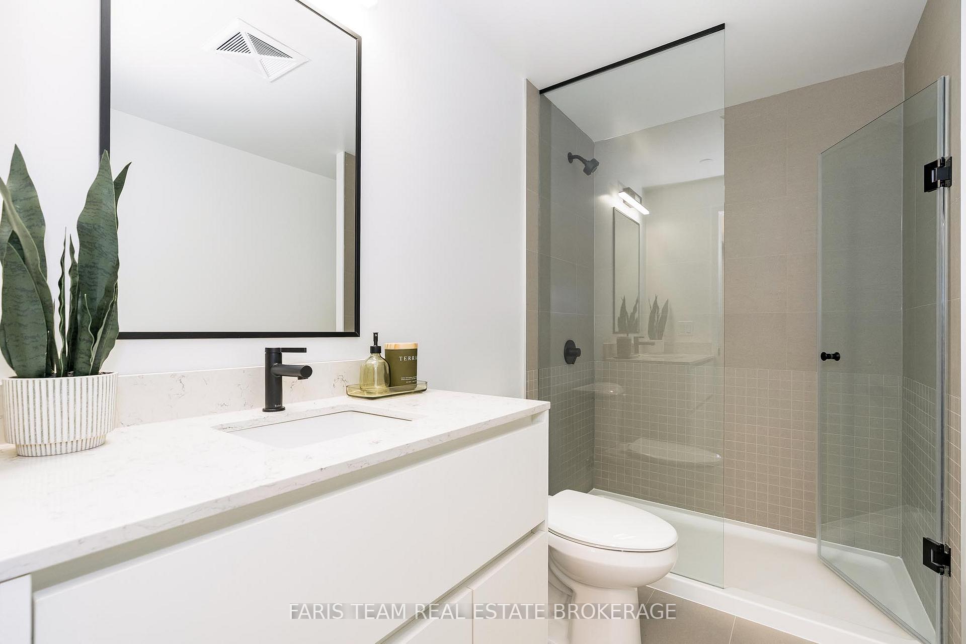 Photo 15 of Unit 325, 31 Huron Street, Collingwood — HOMEH