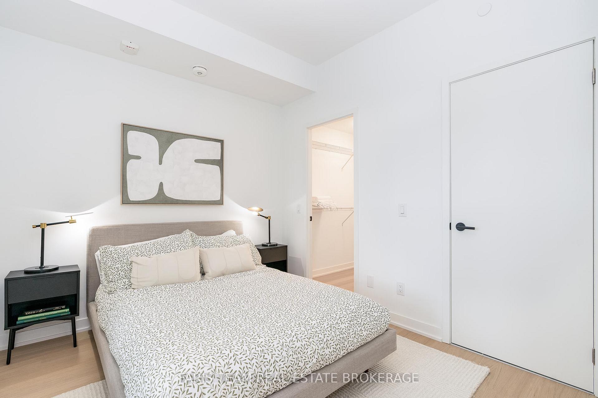 Photo 21 of Unit 325, 31 Huron Street, Collingwood — HOMEH