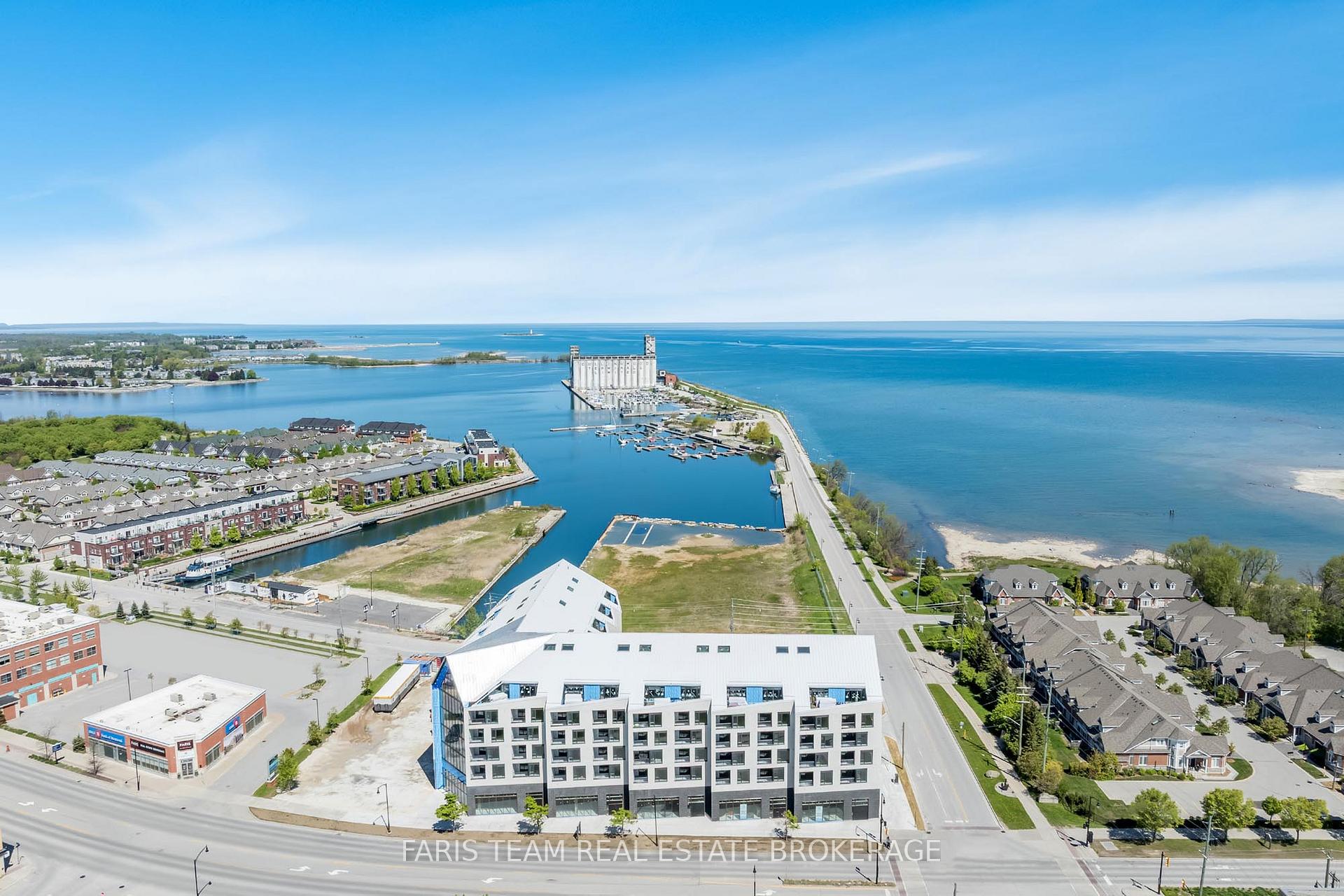Photo 17 of Unit 325, 31 Huron Street, Collingwood — HOMEH
