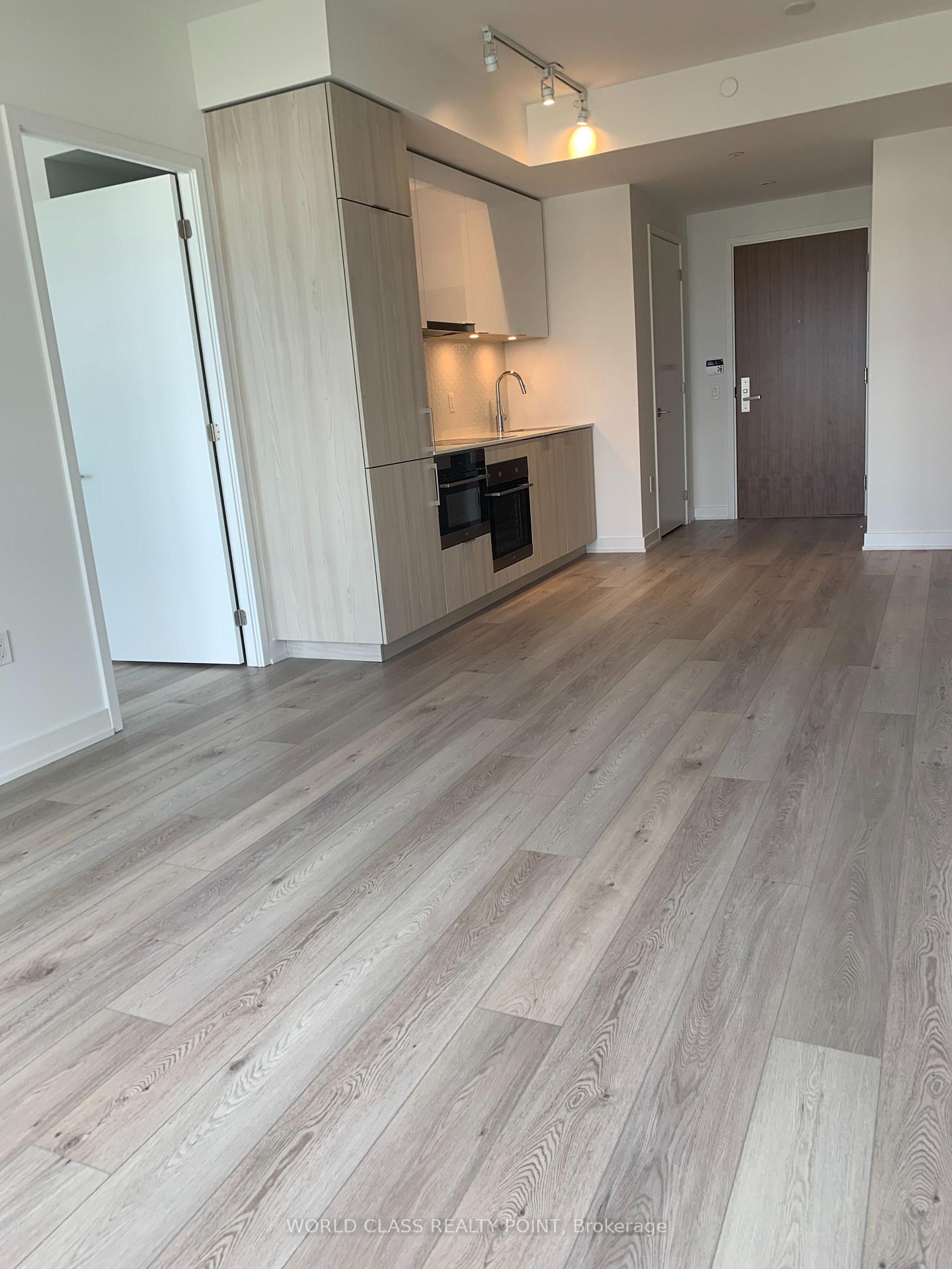 Photo 5 of Unit 1801, 15 Queens Quay E, Toronto, Waterfront Communities — HOMEH