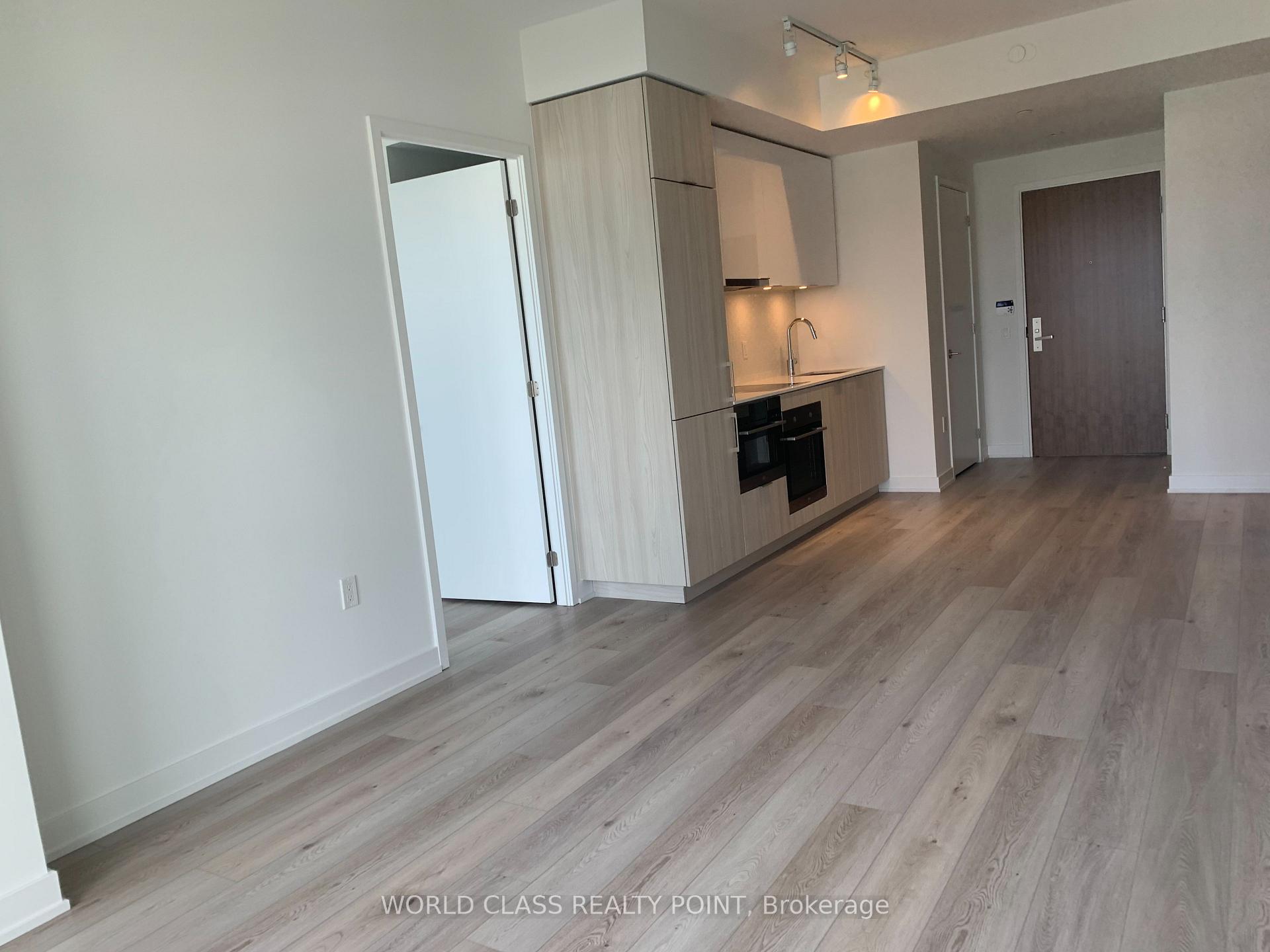 Photo 3 of Unit 1801, 15 Queens Quay E, Toronto, Waterfront Communities — HOMEH