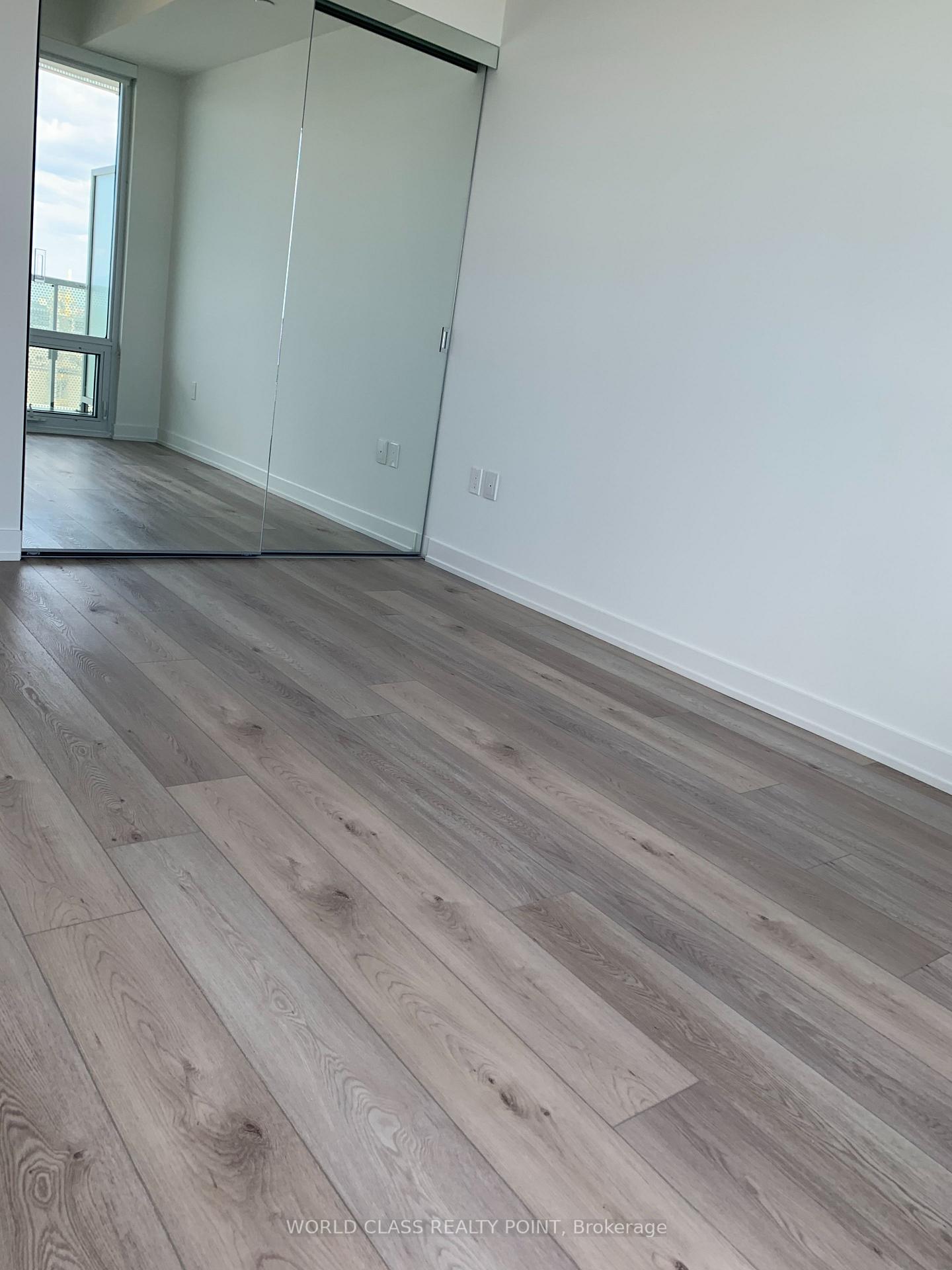 Photo 9 of Unit 1801, 15 Queens Quay E, Toronto, Waterfront Communities — HOMEH