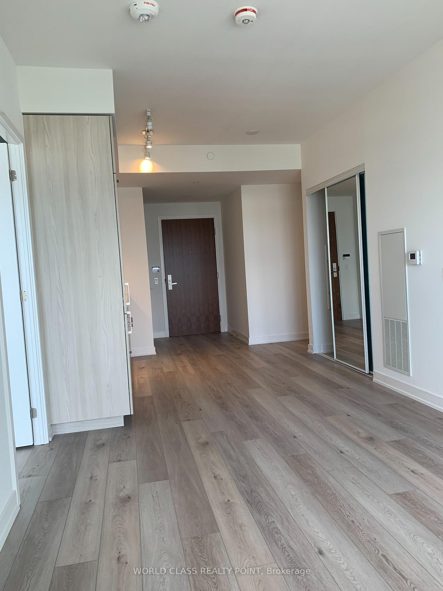 Photo 12 of Unit 1801, 15 Queens Quay E, Toronto, Waterfront Communities — HOMEH