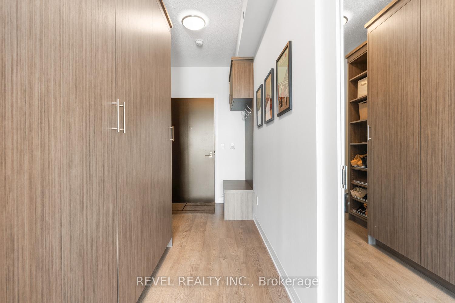 Photo 2 of Unit 2713, 101 Erskine Avenue, Toronto, Mount Pleasant West — HOMEH