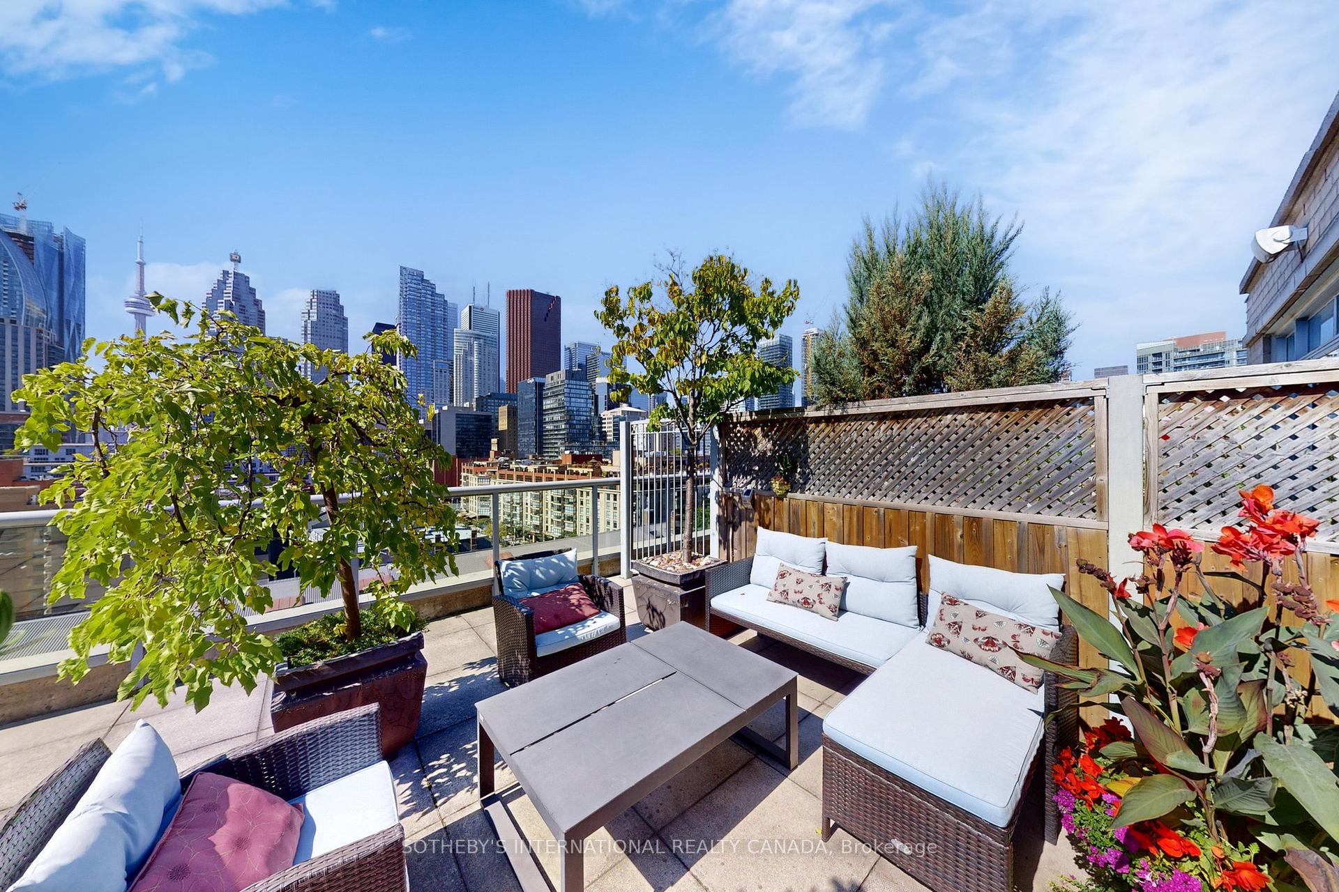 Photo 1 of Unit PH39, 109 Front Street E, Toronto, Waterfront Communities — HOMEH