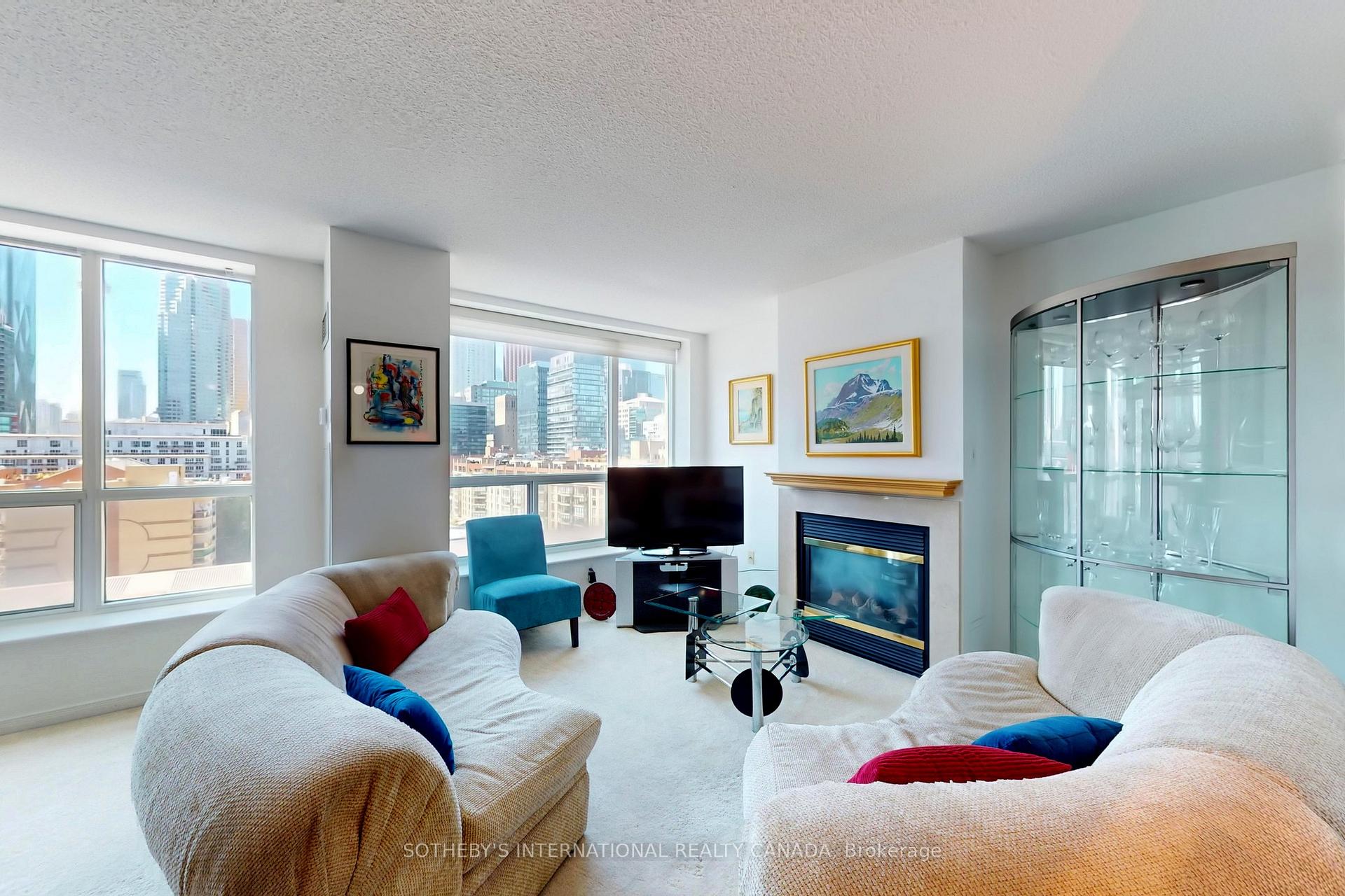 Photo 11 of Unit PH39, 109 Front Street E, Toronto, Waterfront Communities — HOMEH